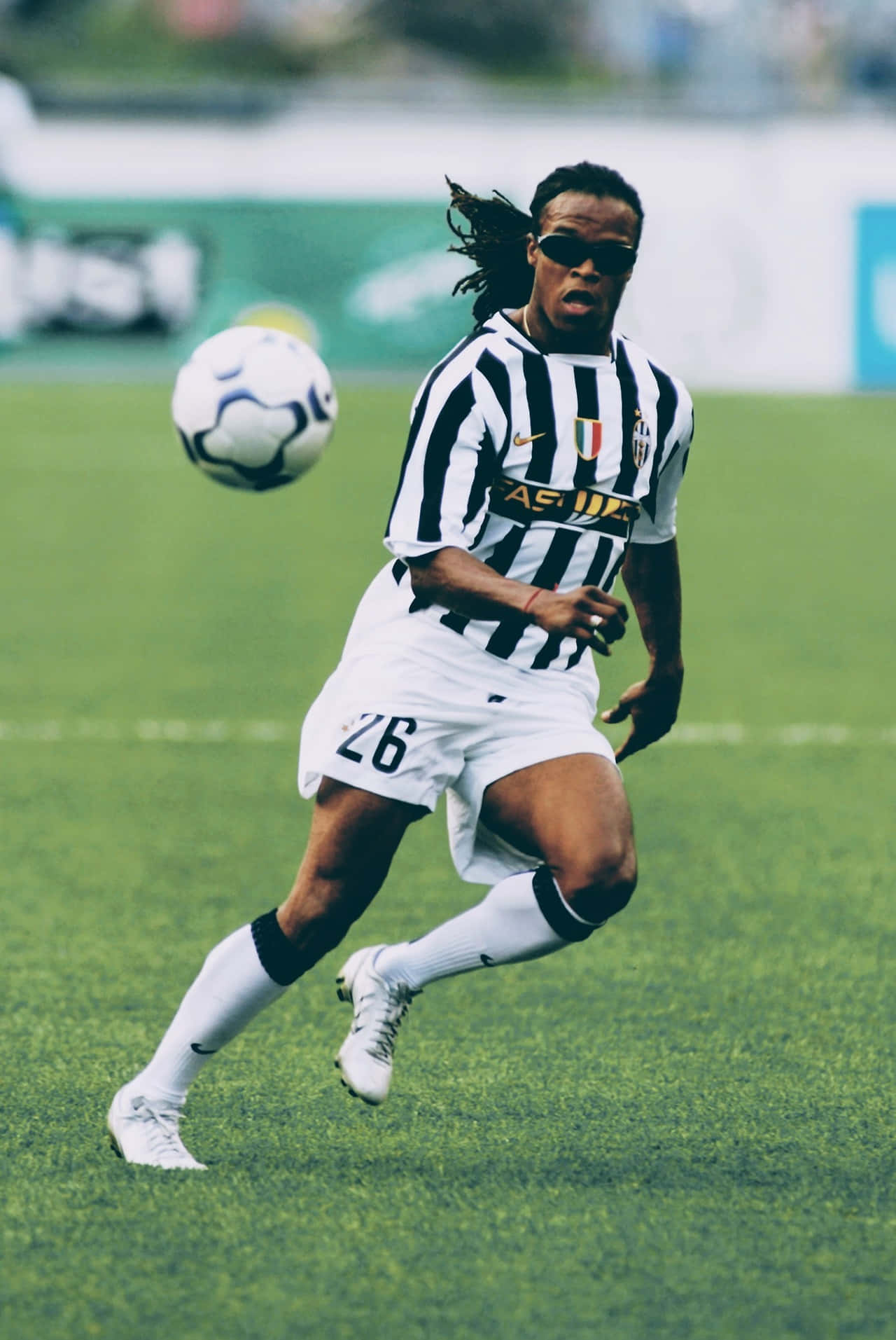 1280x1913 Legendary Footballer Edgar Davids
