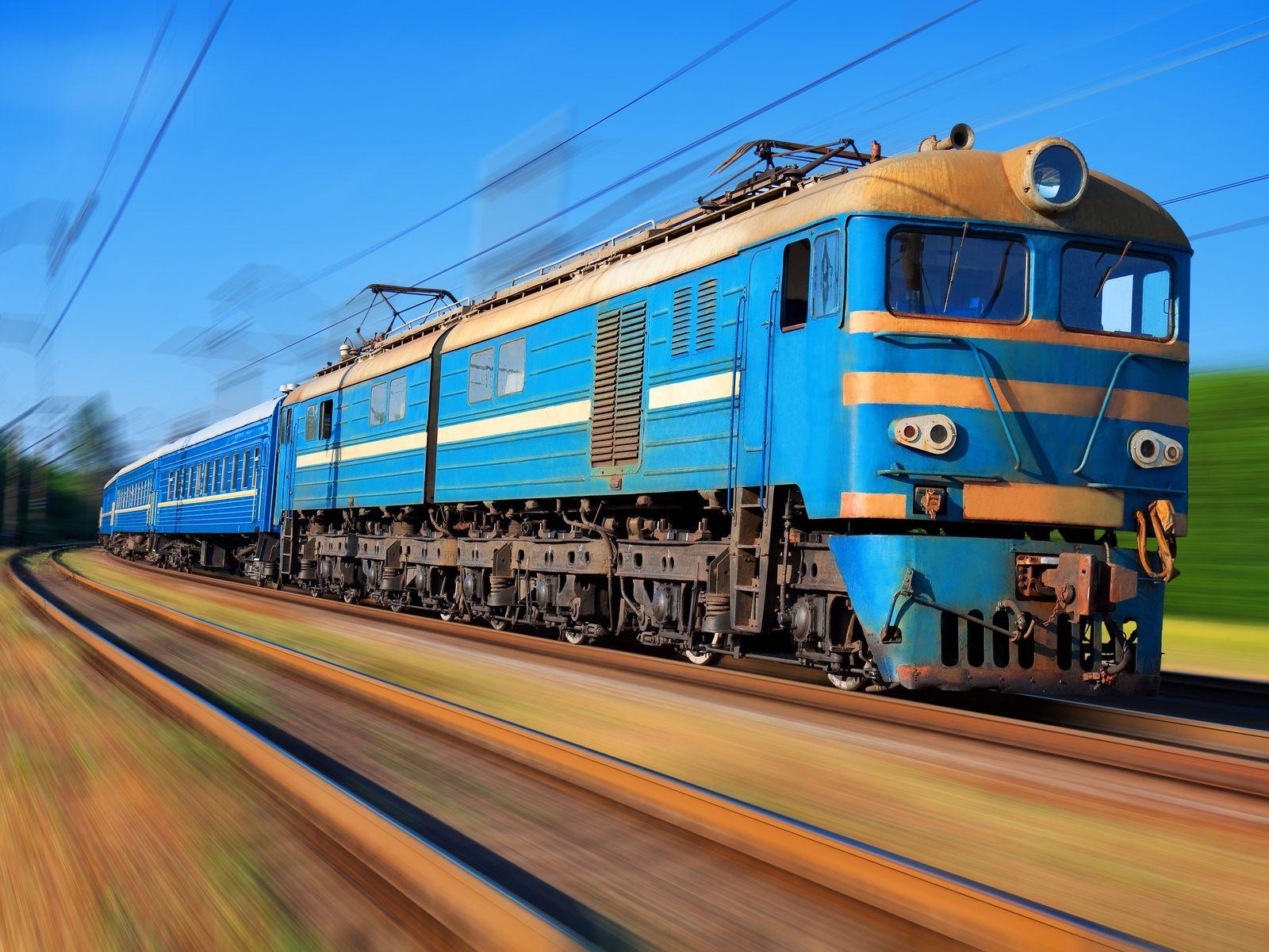 1600x1200 Excellent HD Train Wallpaper