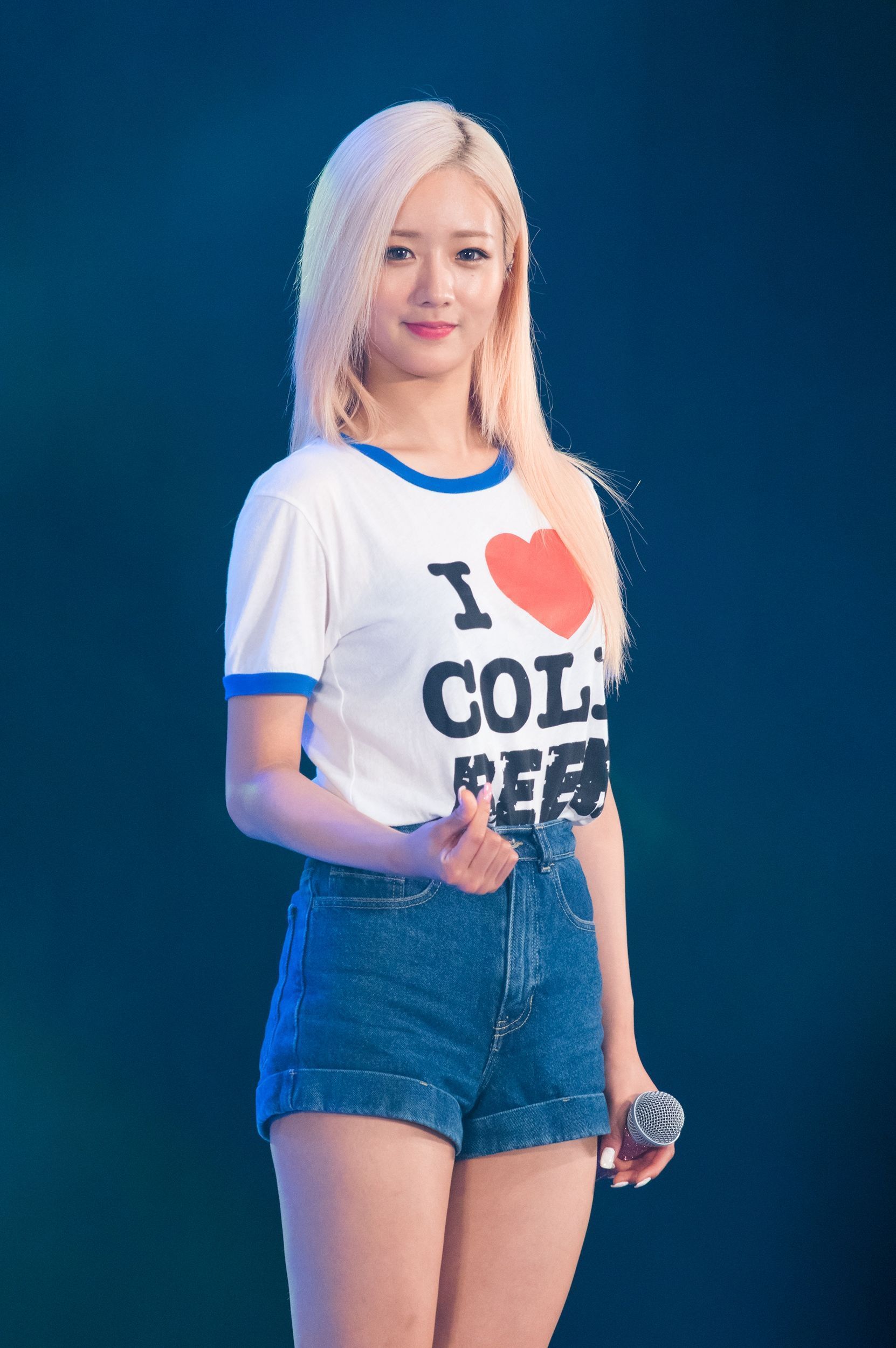 1662x2500 Yoon Bo Mi Android IPhone Wallpaper