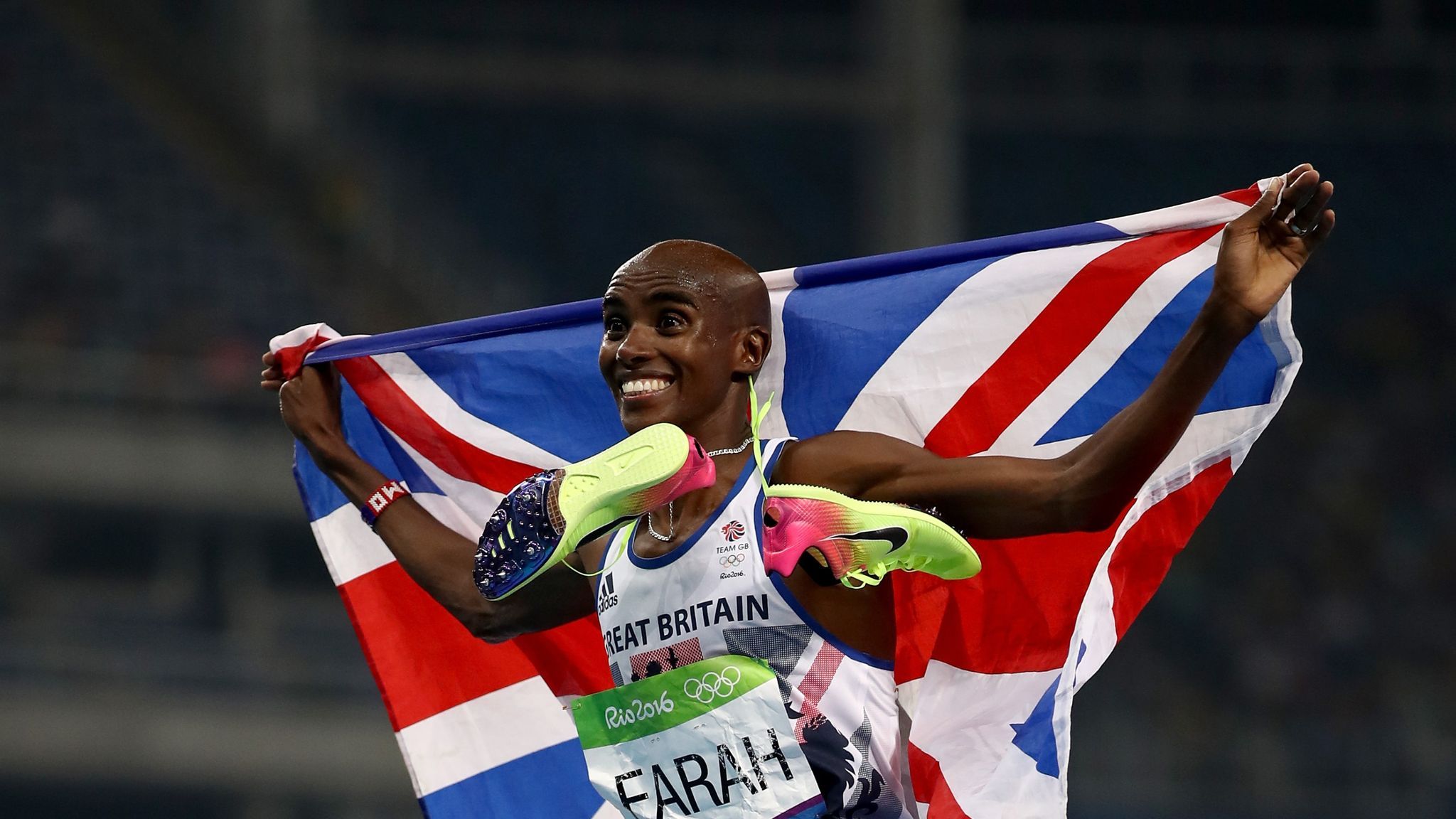 2048x1152 Mo Farah considers concentrating