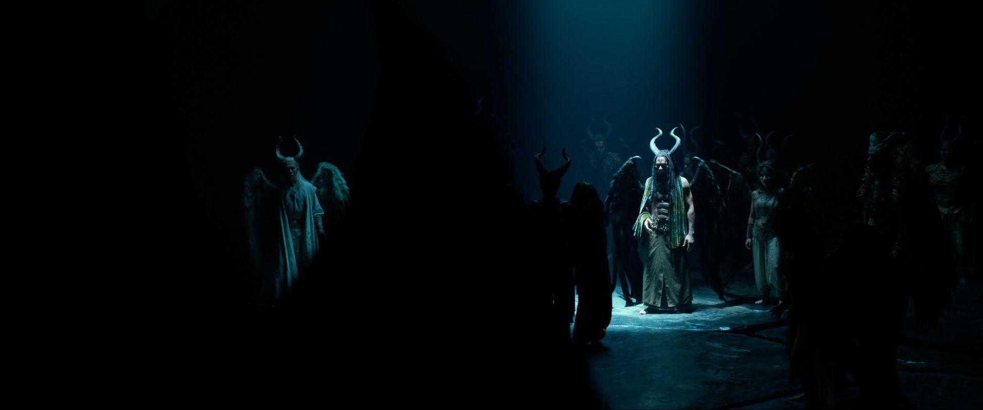 1910x798 Áp phích nhân vật cho Maleficent: Tình nhân của ác quỷ