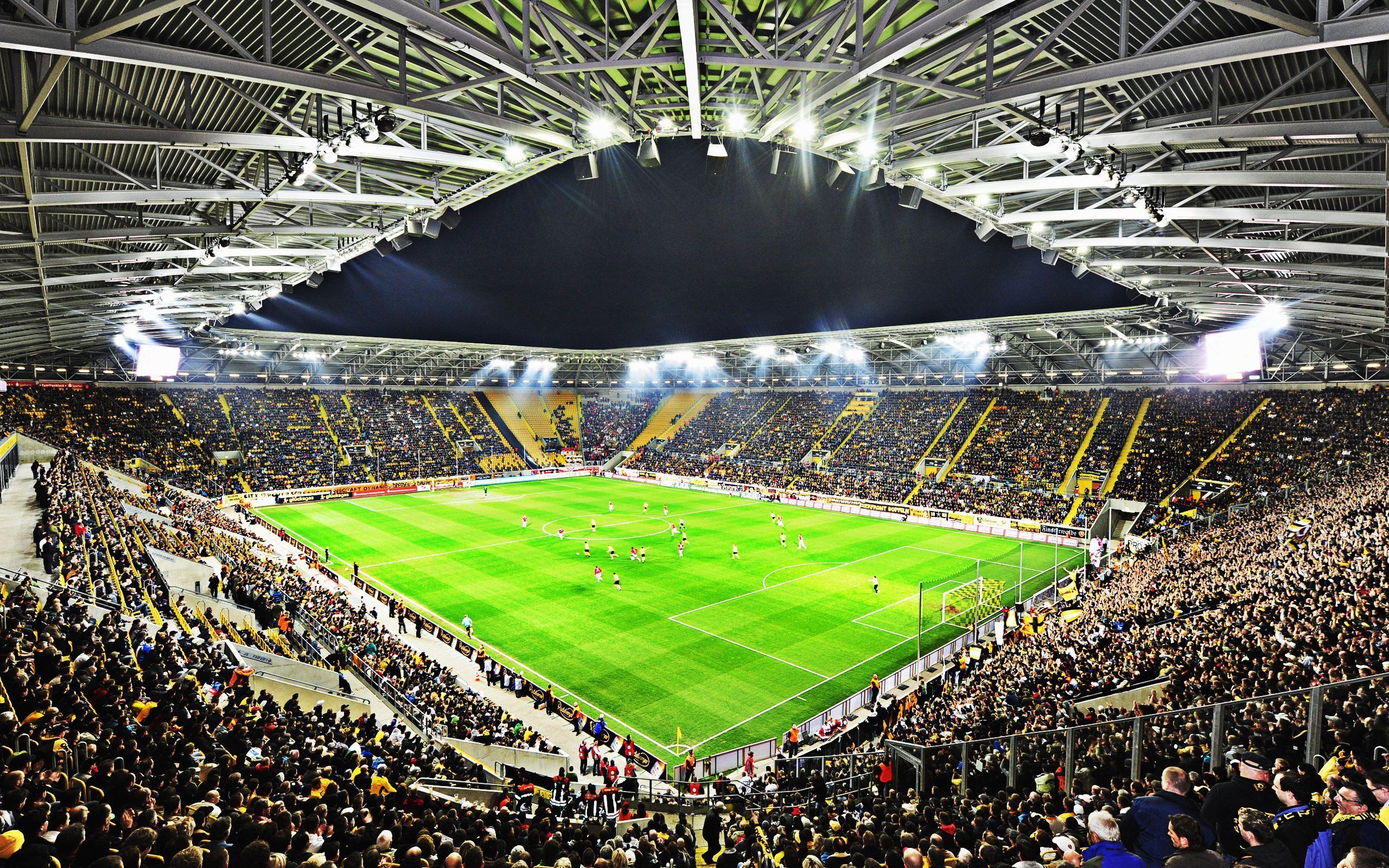 2560x1600 Download Wallpaper DDV Stadion, Rudolf