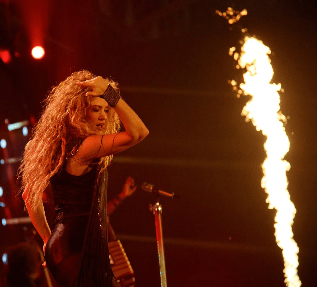 1200x1085 Xem lại El Dorado World Tour: Shakira tỏa sáng một lần nữa