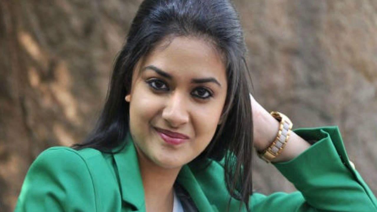 Keerthi Suresh HD Wallpapers - Top Free Keerthi Suresh HD Backgrounds