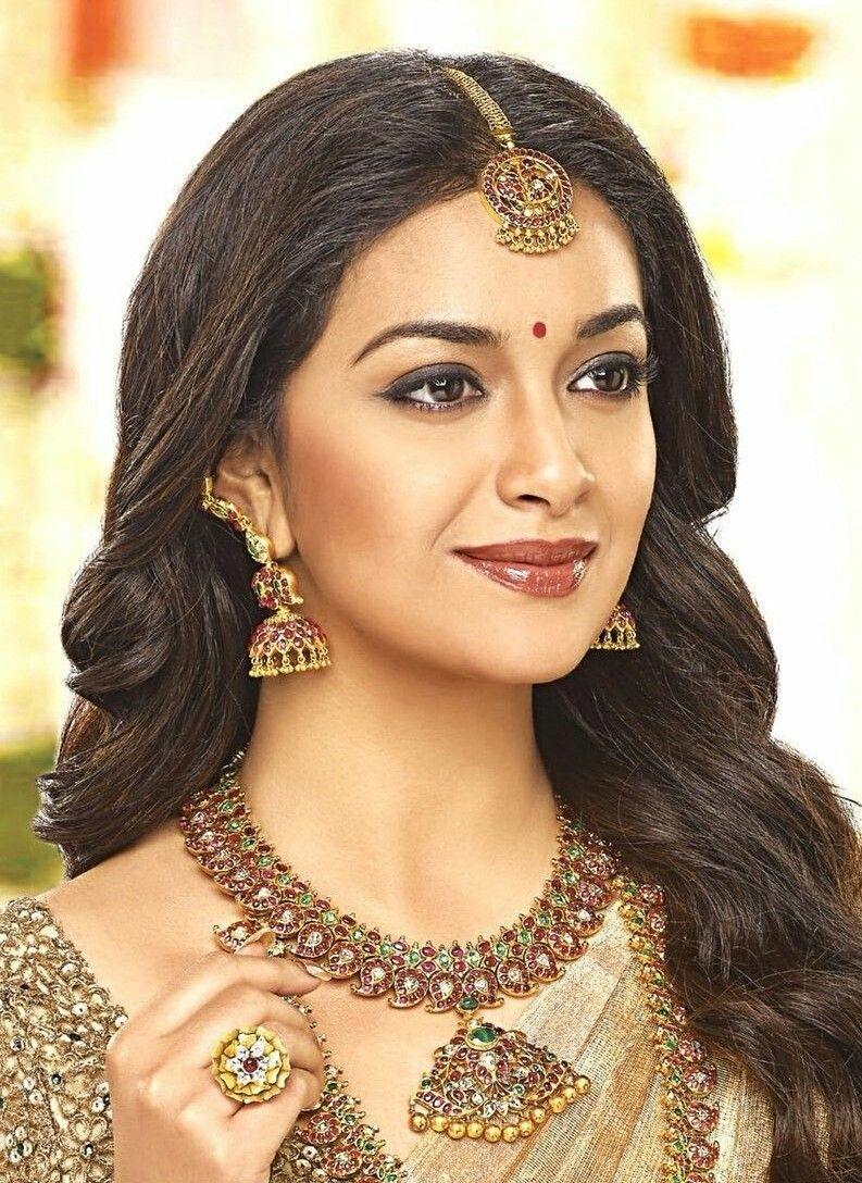 793x1088 Keerthy Suresh in Saree for AVR Jewellery Ad Image. Mana