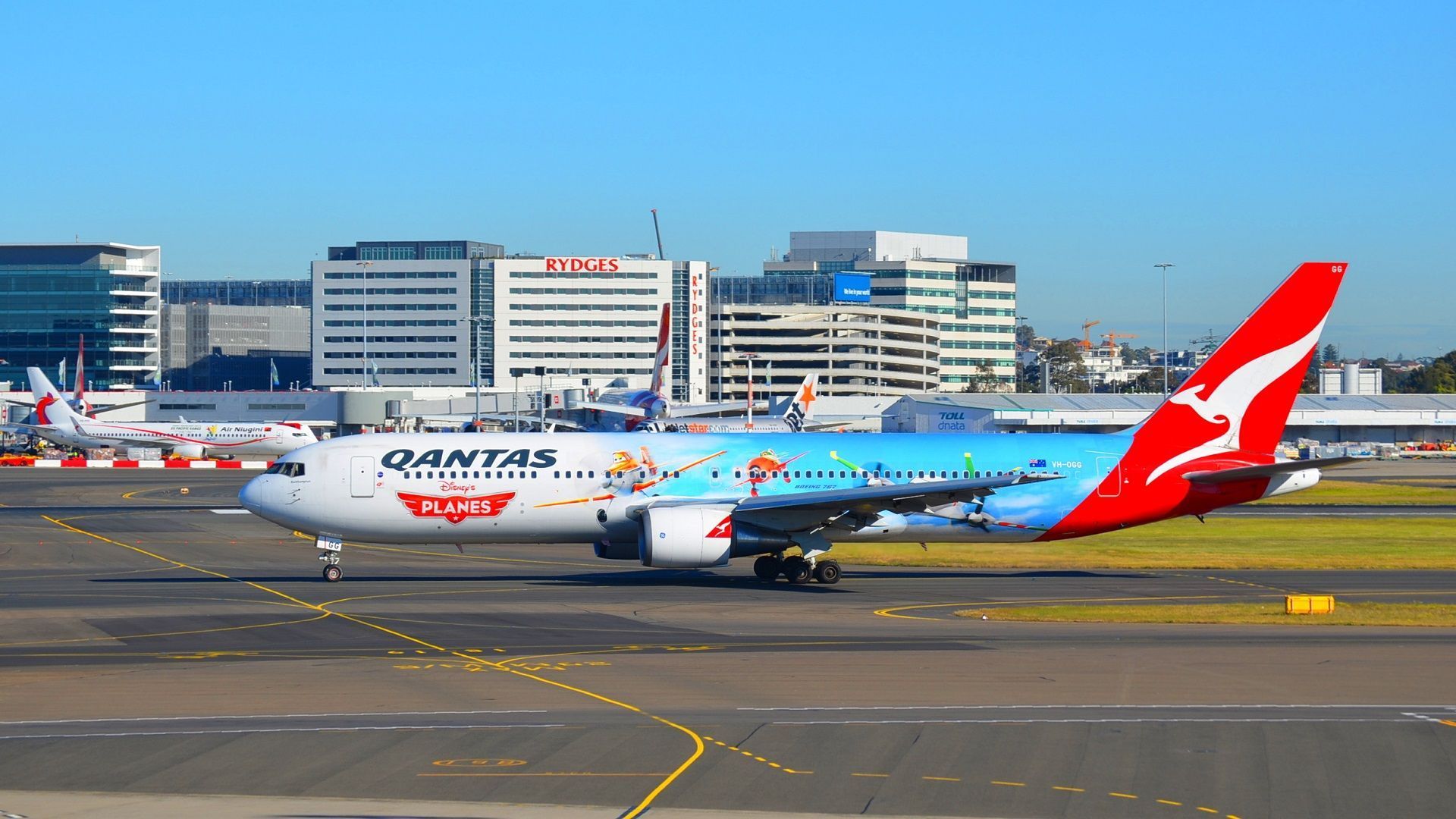 1920x1080 Boeing 767 338ER At Sydney Airport