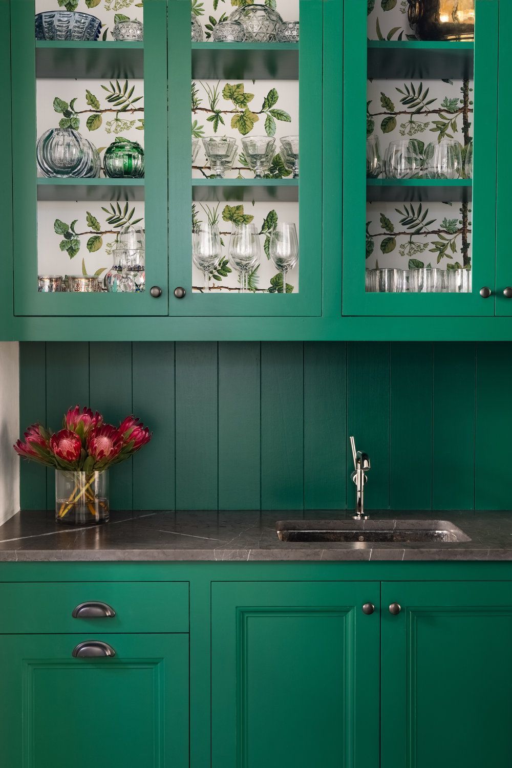 1000x1500 Fun Kitchen Wallpaper Ideas You'll Love