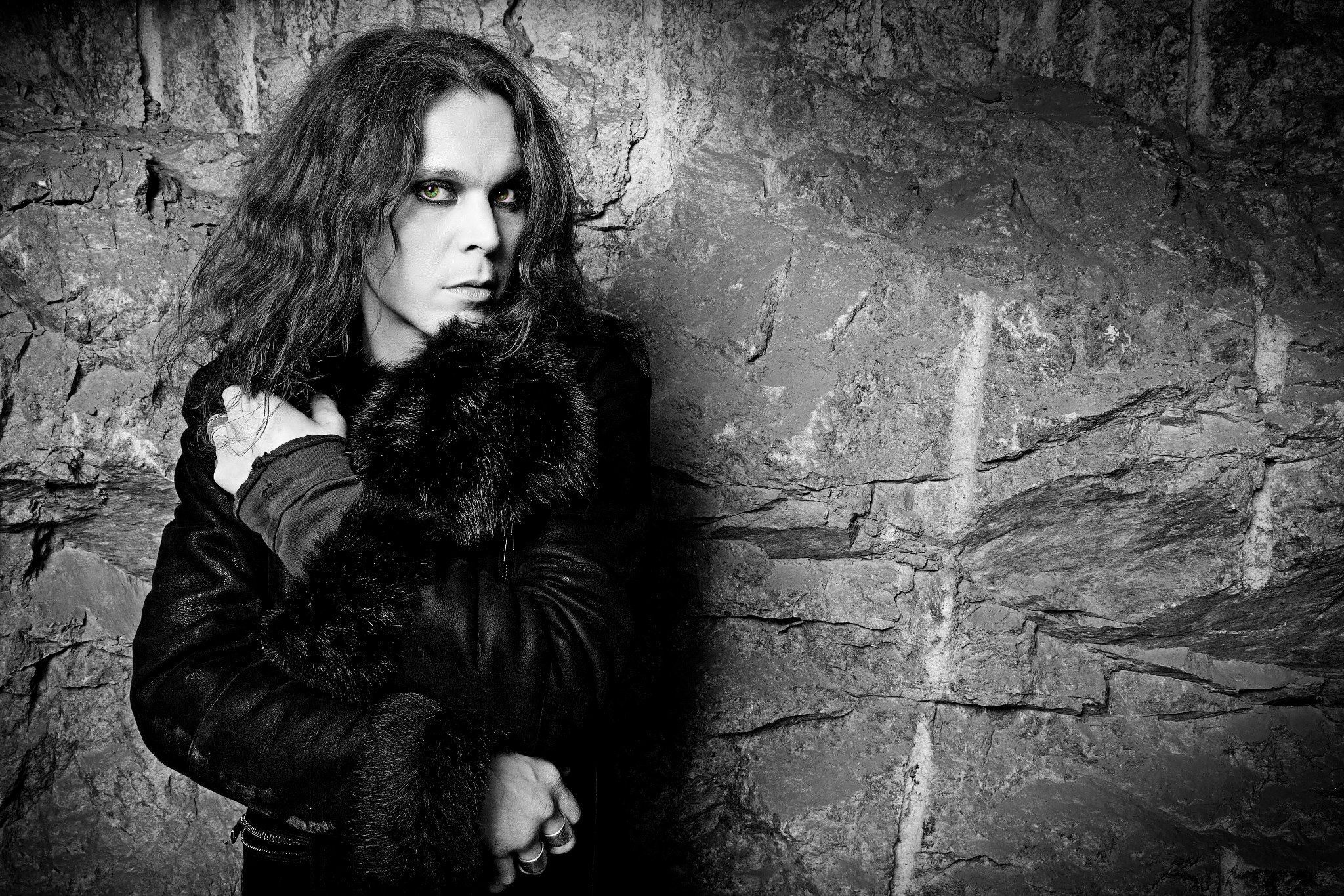 2048x1365 Music Ville Valo HD Wallpaper