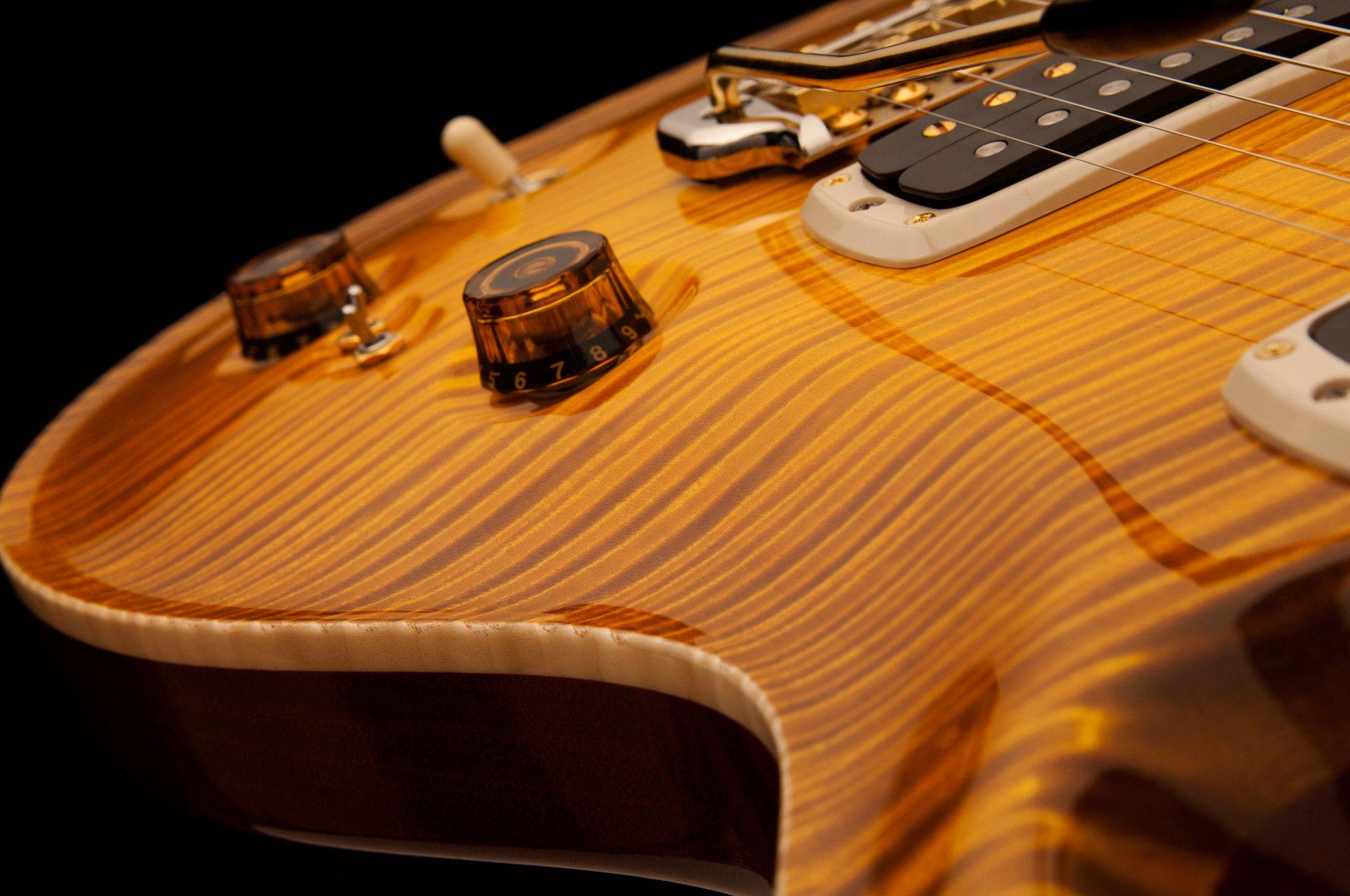 2000x1329 Prs Guitar Wallpaper