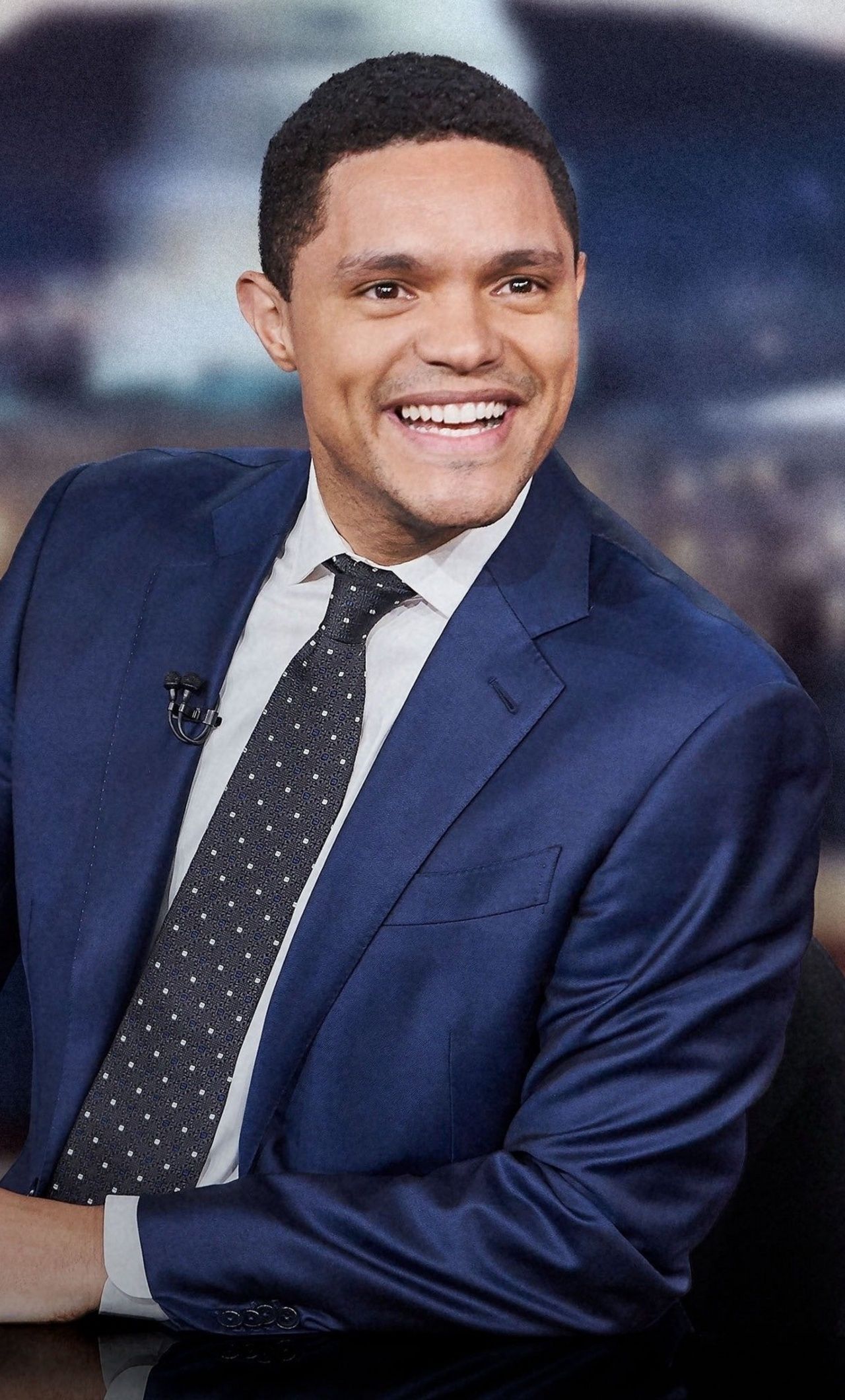 1280x2120 Trevor Noah iPhone , HD 4k Wallpaper