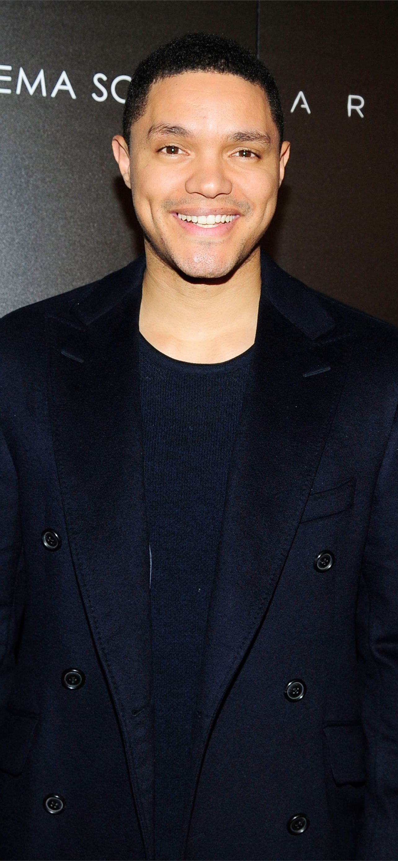 1284x2778 Best Trevor noah iPhone HD Wallpaper