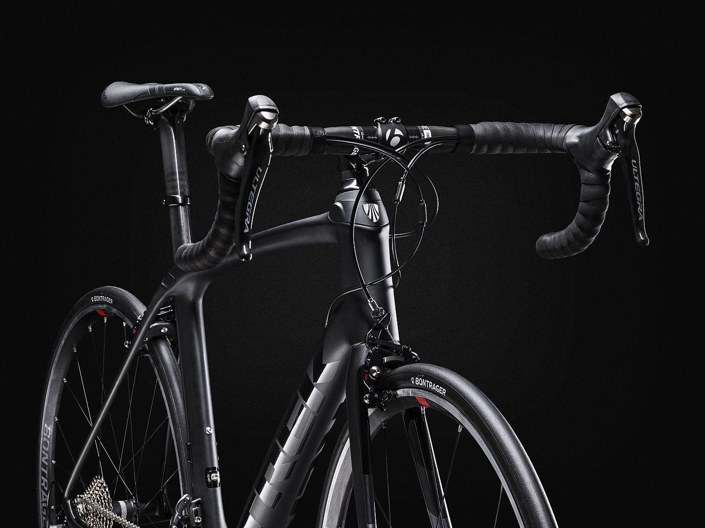 1400x1050 Trek Road Cycling Wallpaper