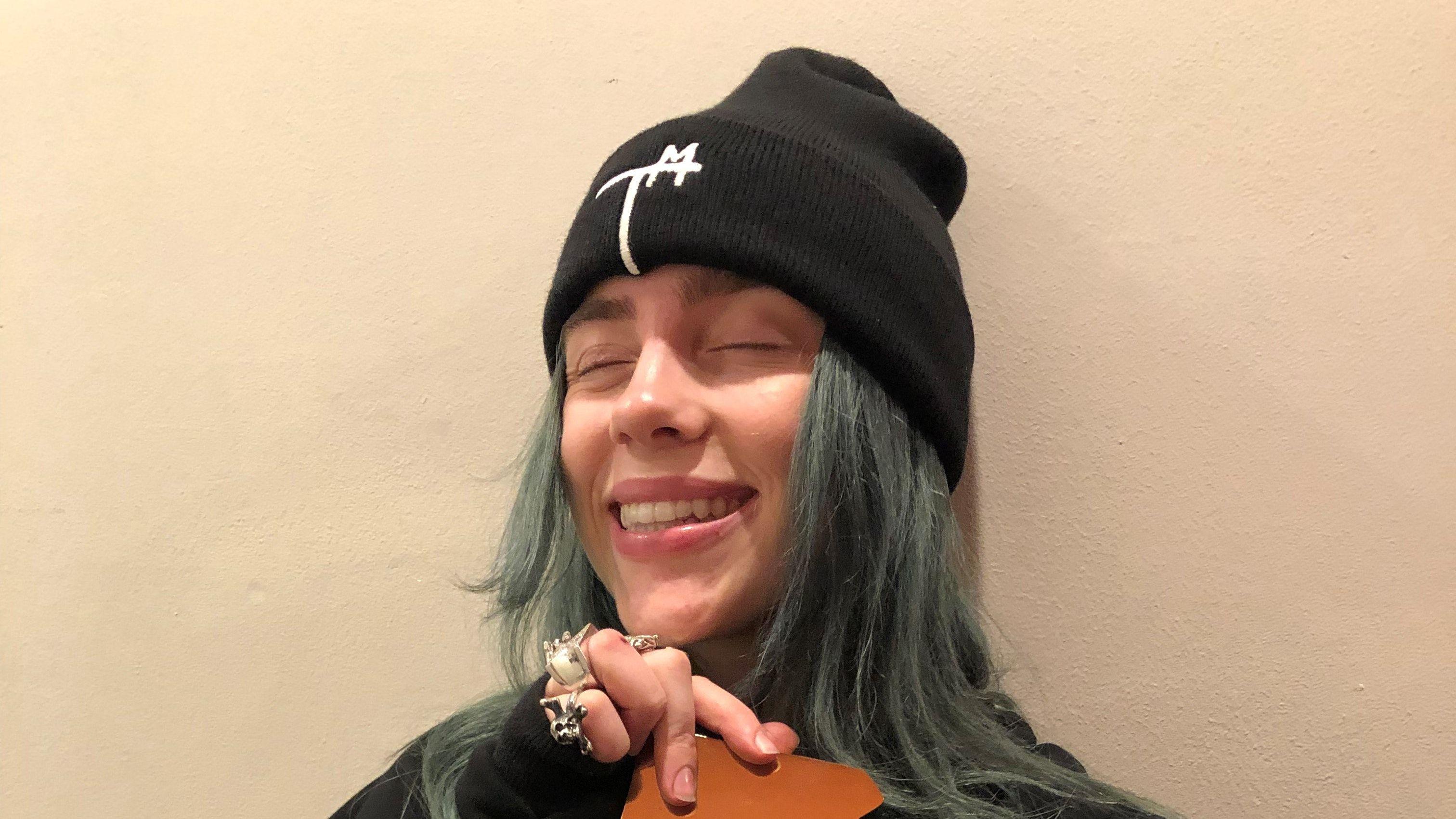3024x1701 Billie Eilish breaks record as debut album hits top spot