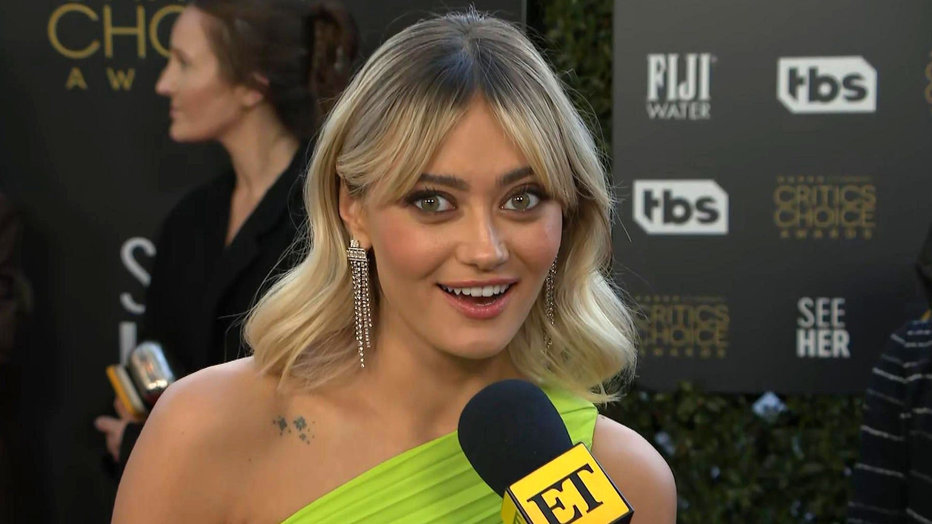 1920x1080 Ella Purnell Dream Casts Adult Jackie