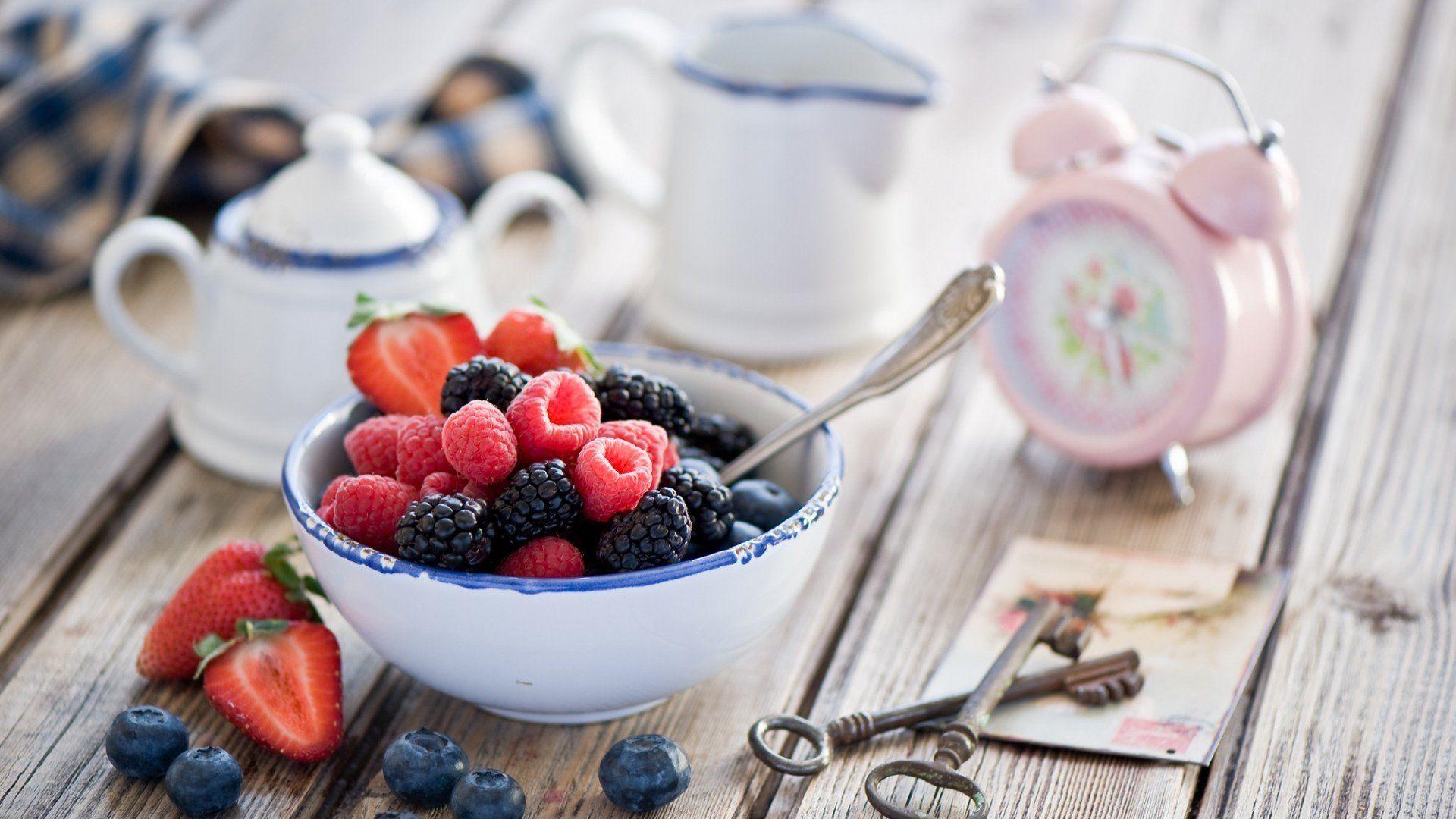 1920x1080 food, Blueberries, Raspberries HD Wallpaper / Desktop