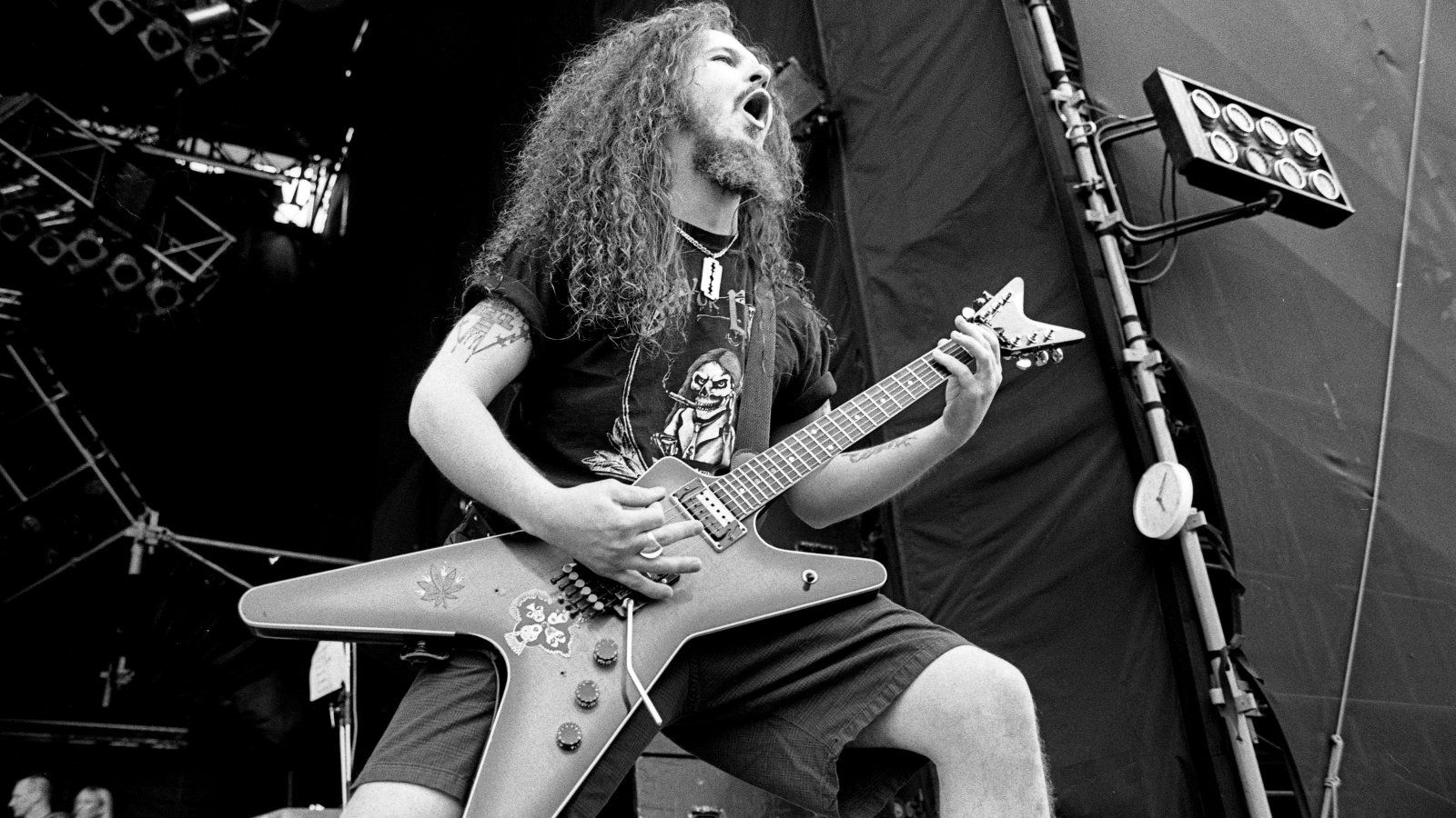 1600x900 Pantera Guitarist Dimebag Darrell