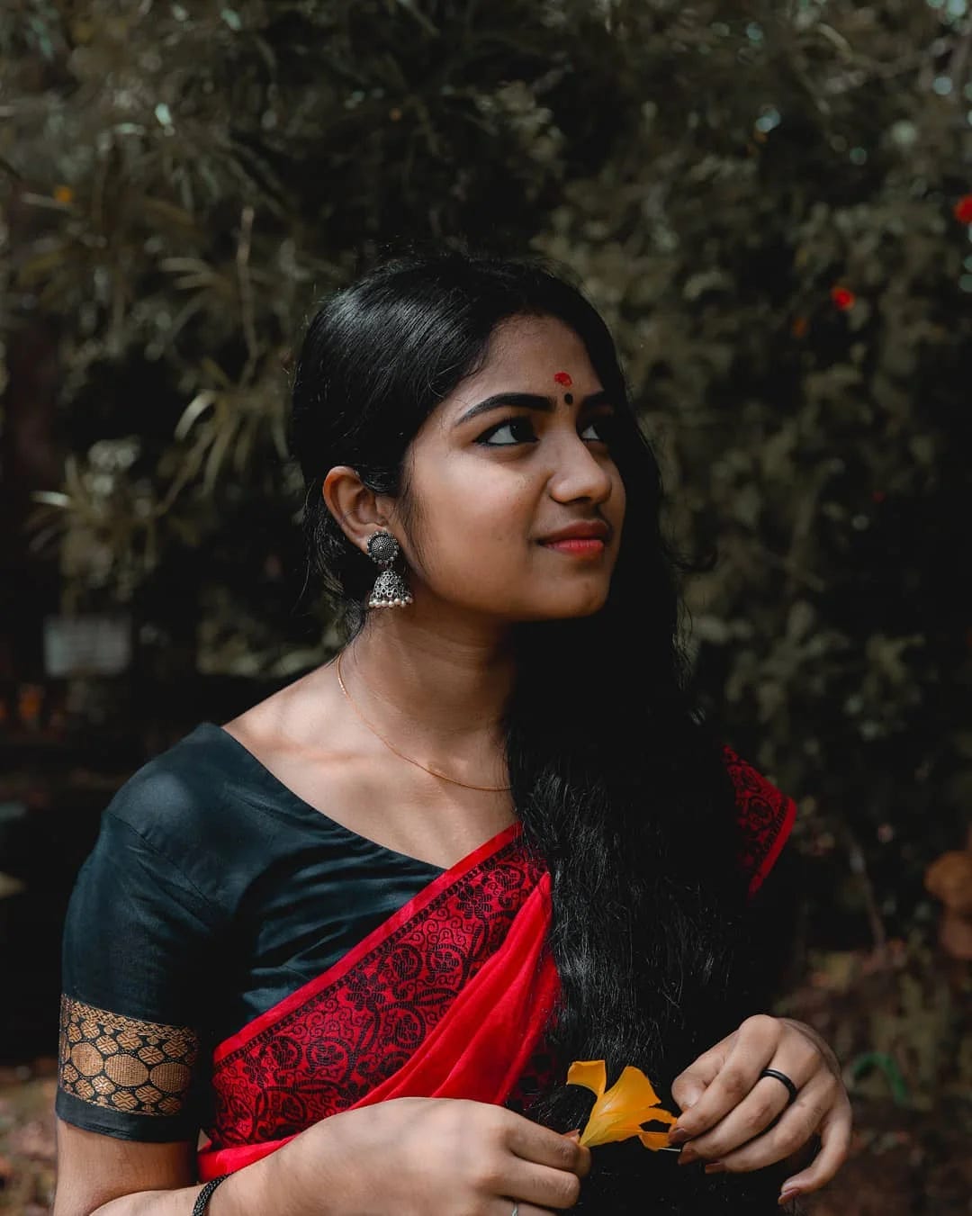 1080x1351 Malavika Manoj Wallpaper