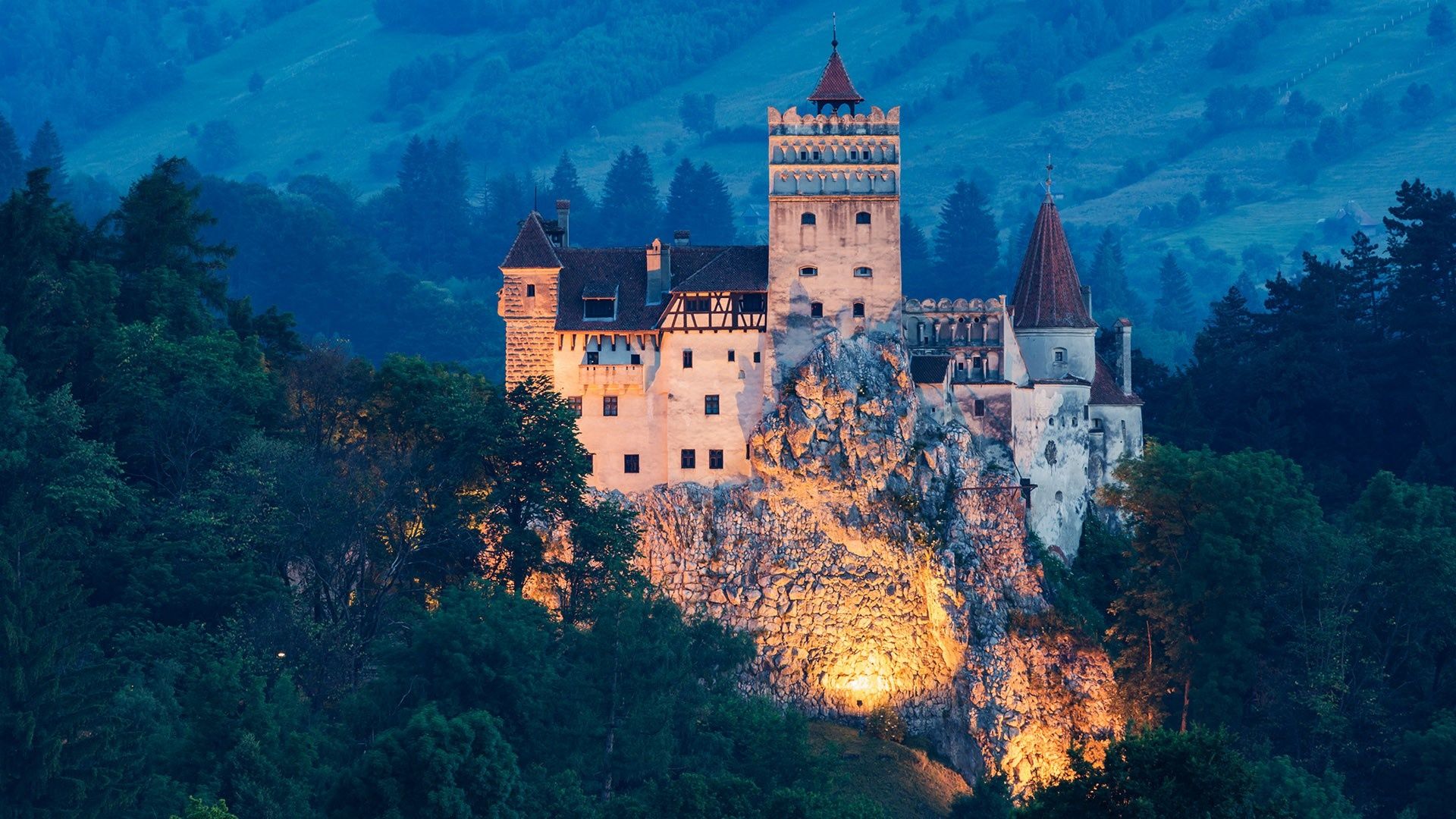 1920x1080 Dracula's Castle In The Forest By Night