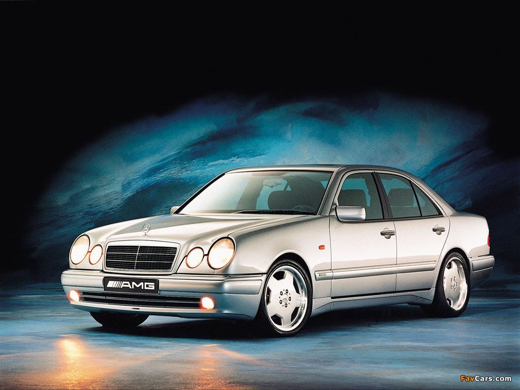 1024x768 Mercedes Benz E 50 AMG (W210) 1996–97