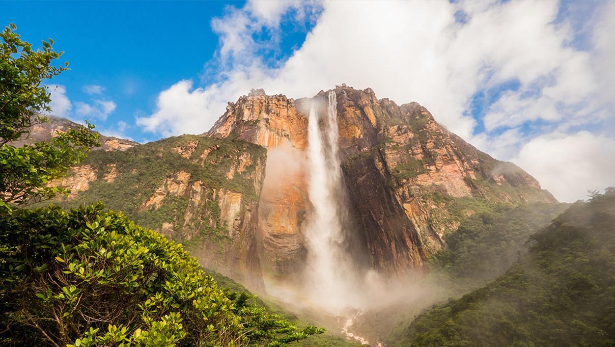1208x681 Photogaphy of Salto Angel Scenic views