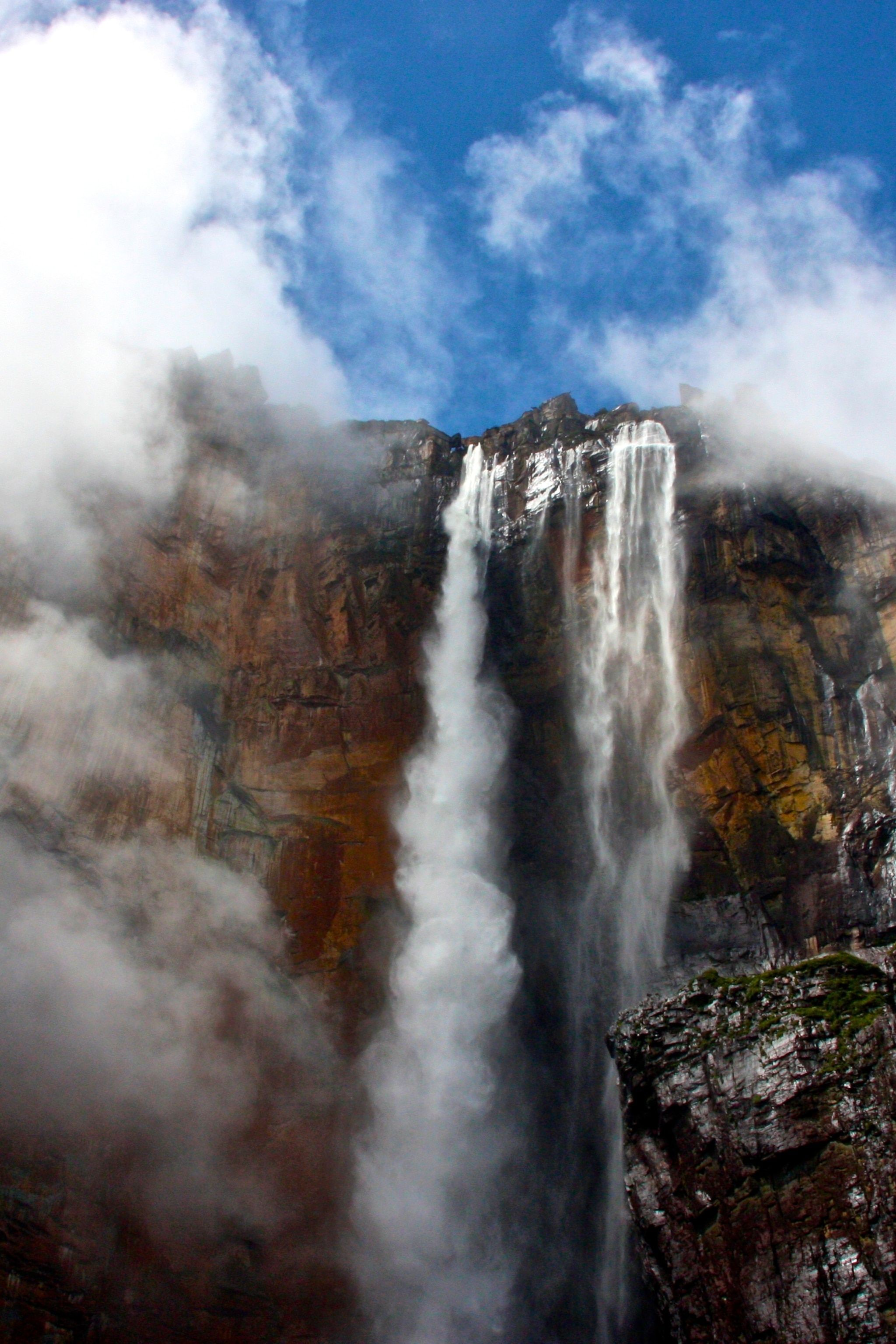 2048x3072 FriFotos: Don't Go Chasing Waterfalls