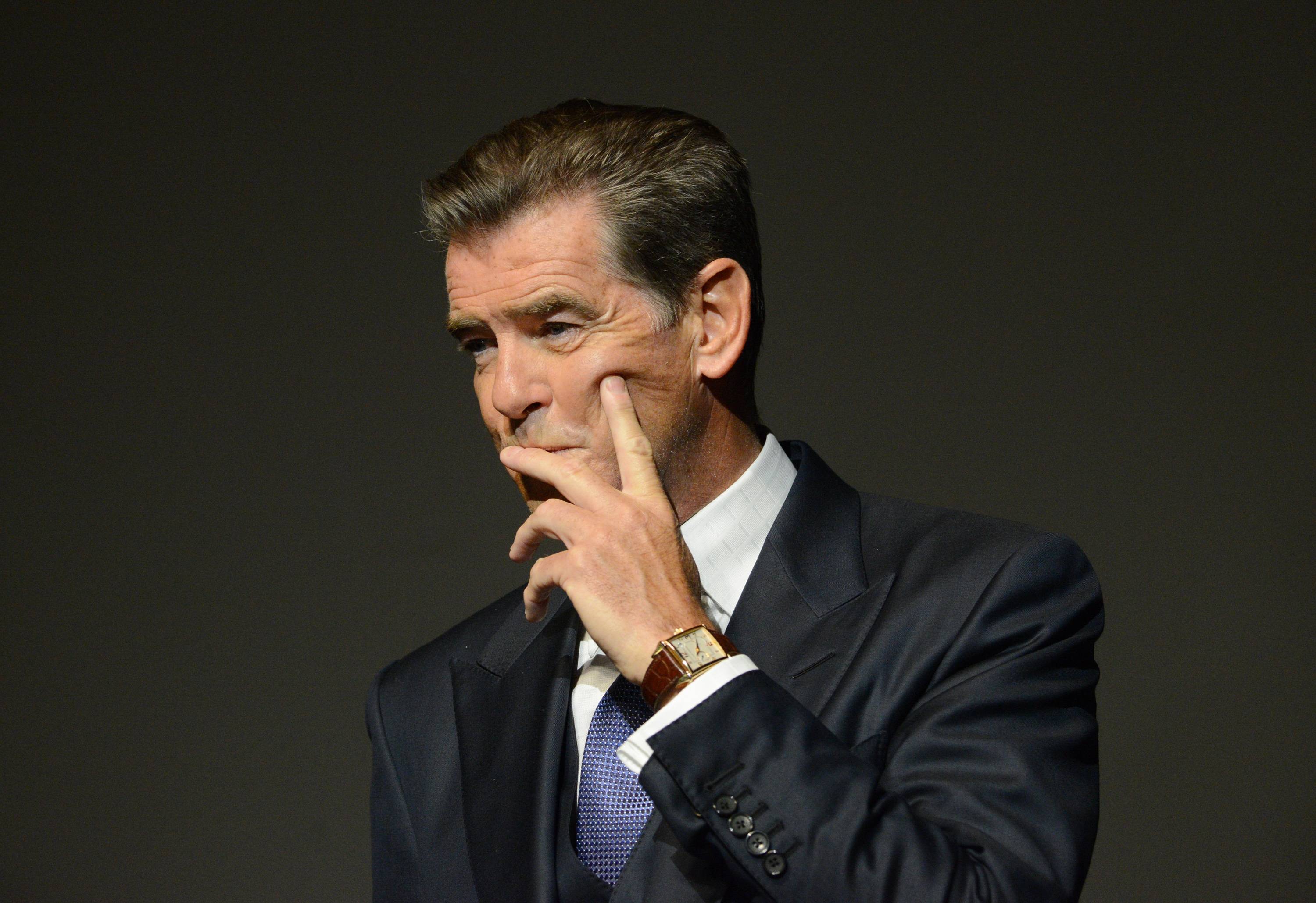 3000x2059 3000x2059 pierce brosnan computer background