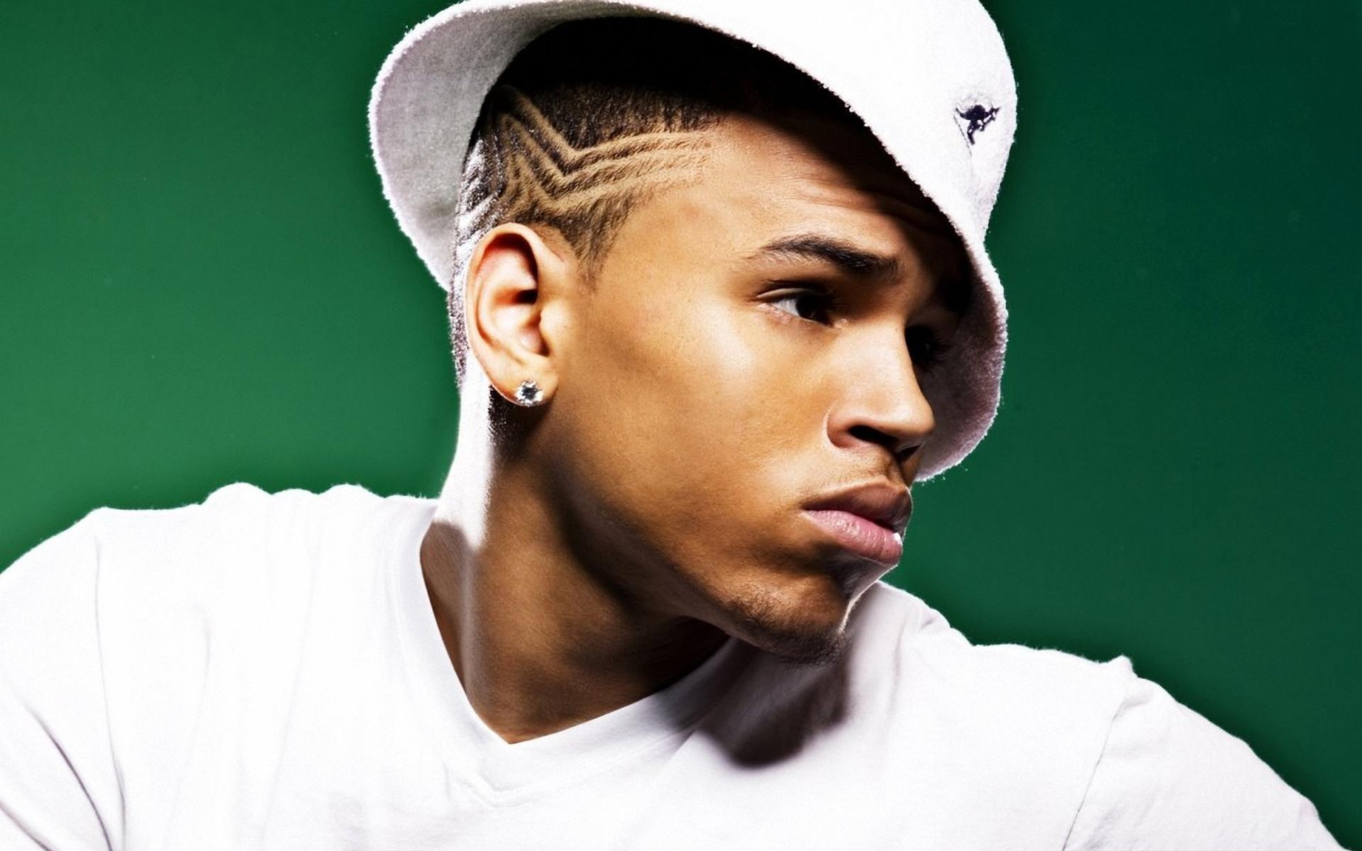 1920x1200 Fine Chris Brown Picture For Desktop: 03 10 2019