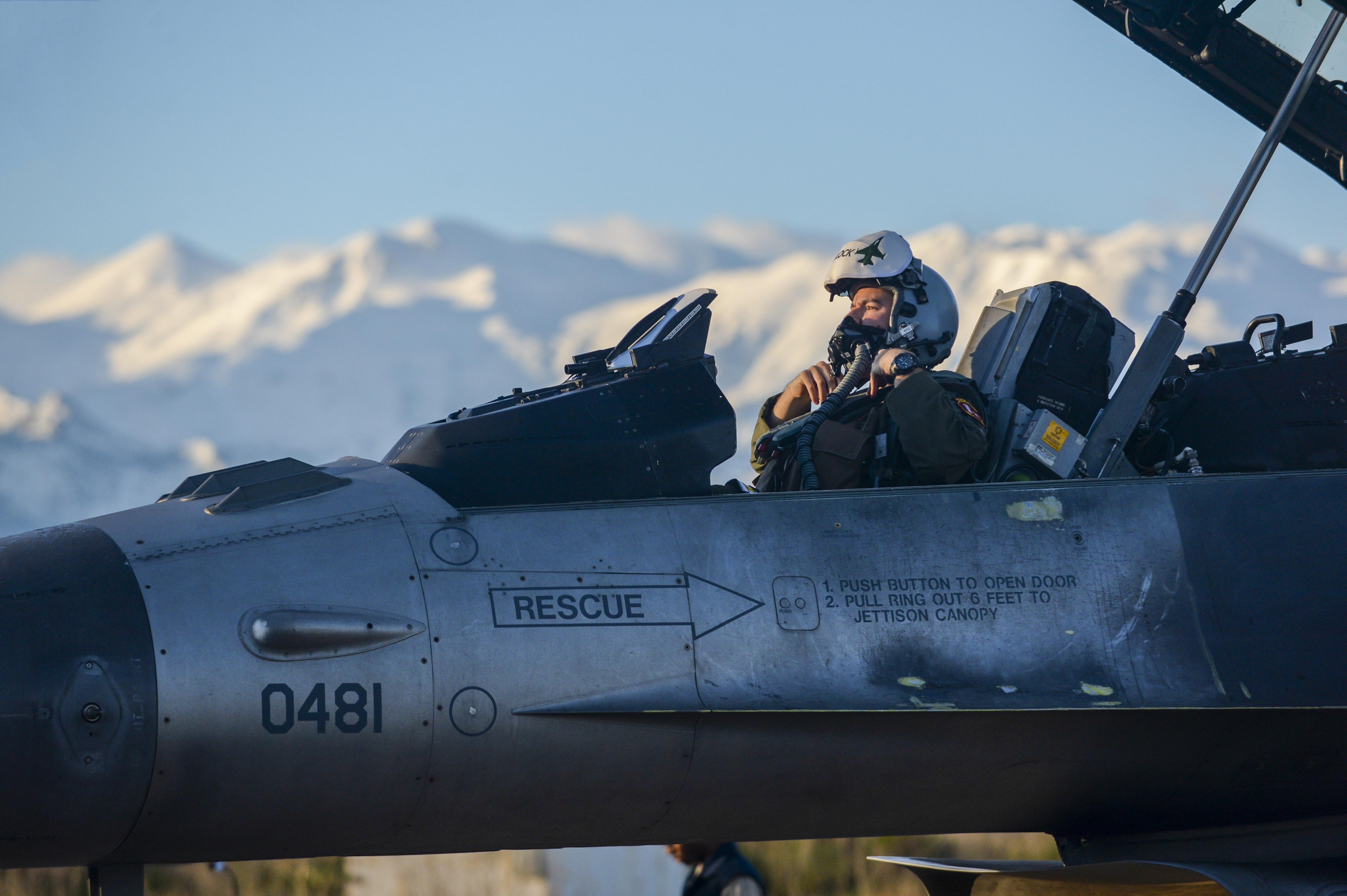 4928x3280 Military Pilot 4k Ultra HD Wallpaper