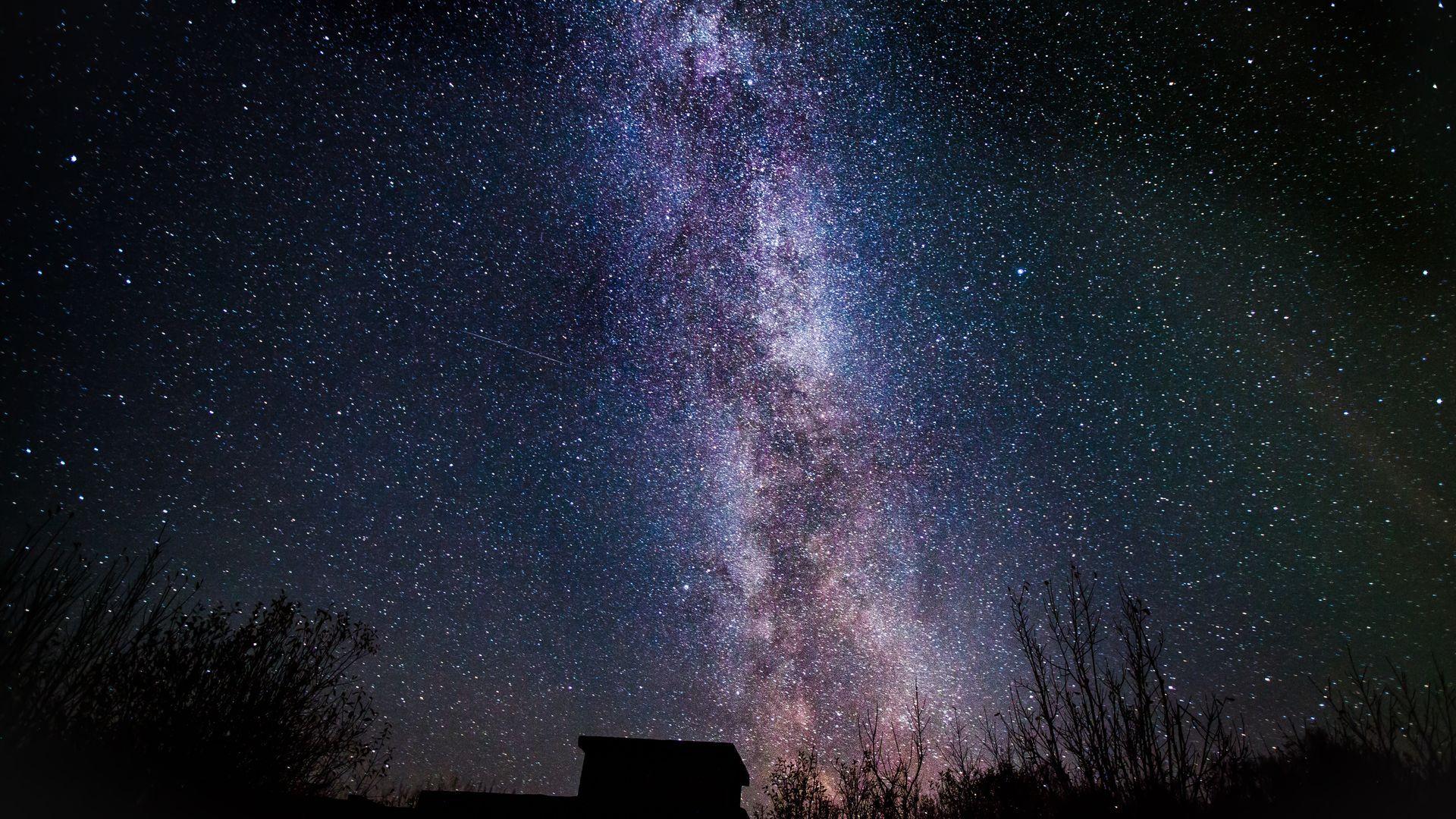 1920x1080 Stars and Milky Way Galaxy at Night Wallpaper