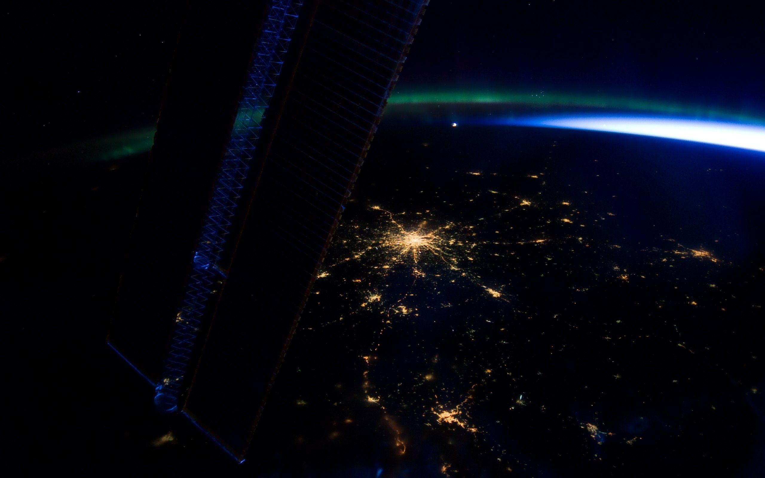 2560x1600 outer space, night, Russia, Earth, NASA, atmosphere