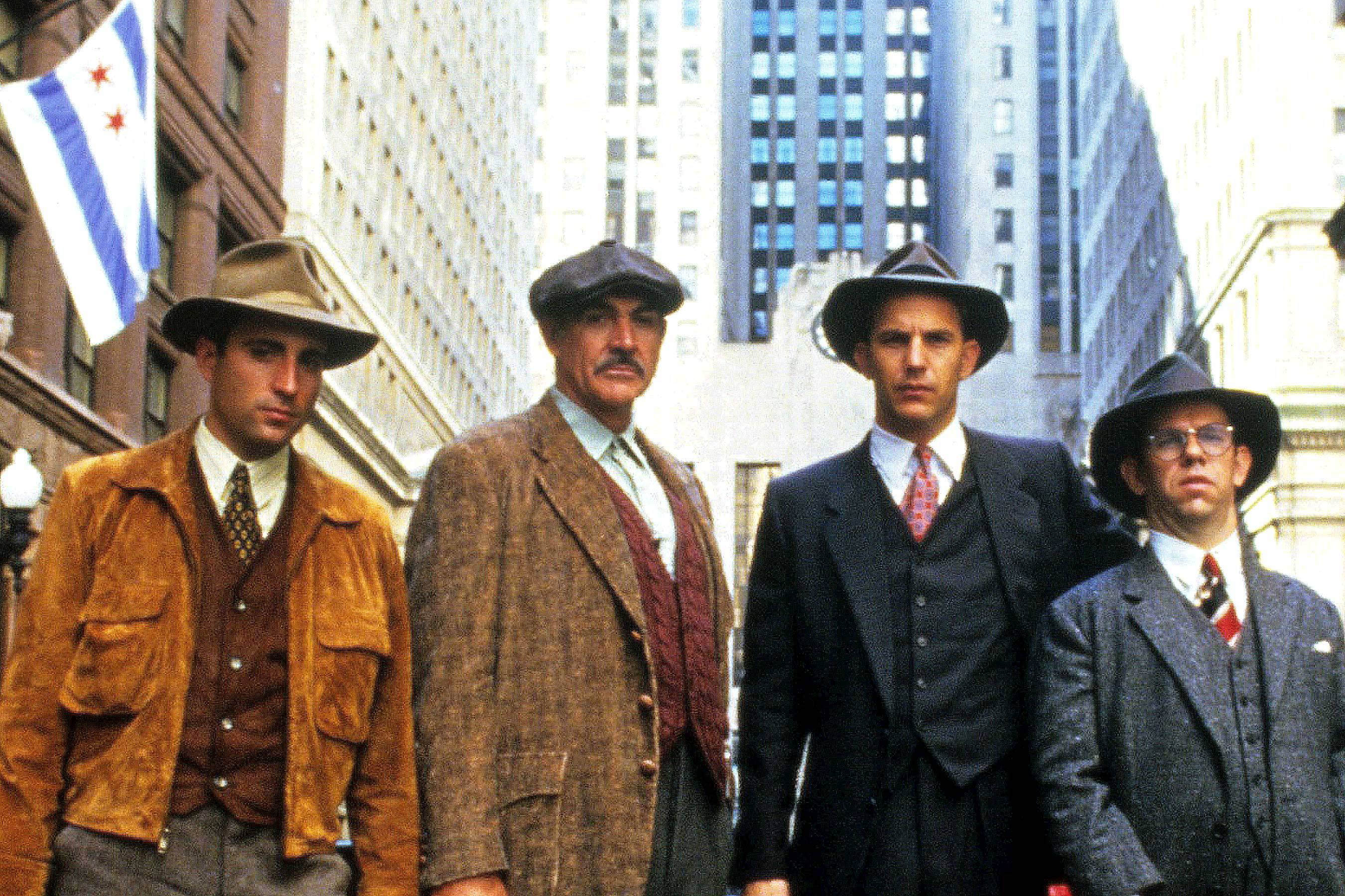 2700x1800 The Untouchables Wallpaper