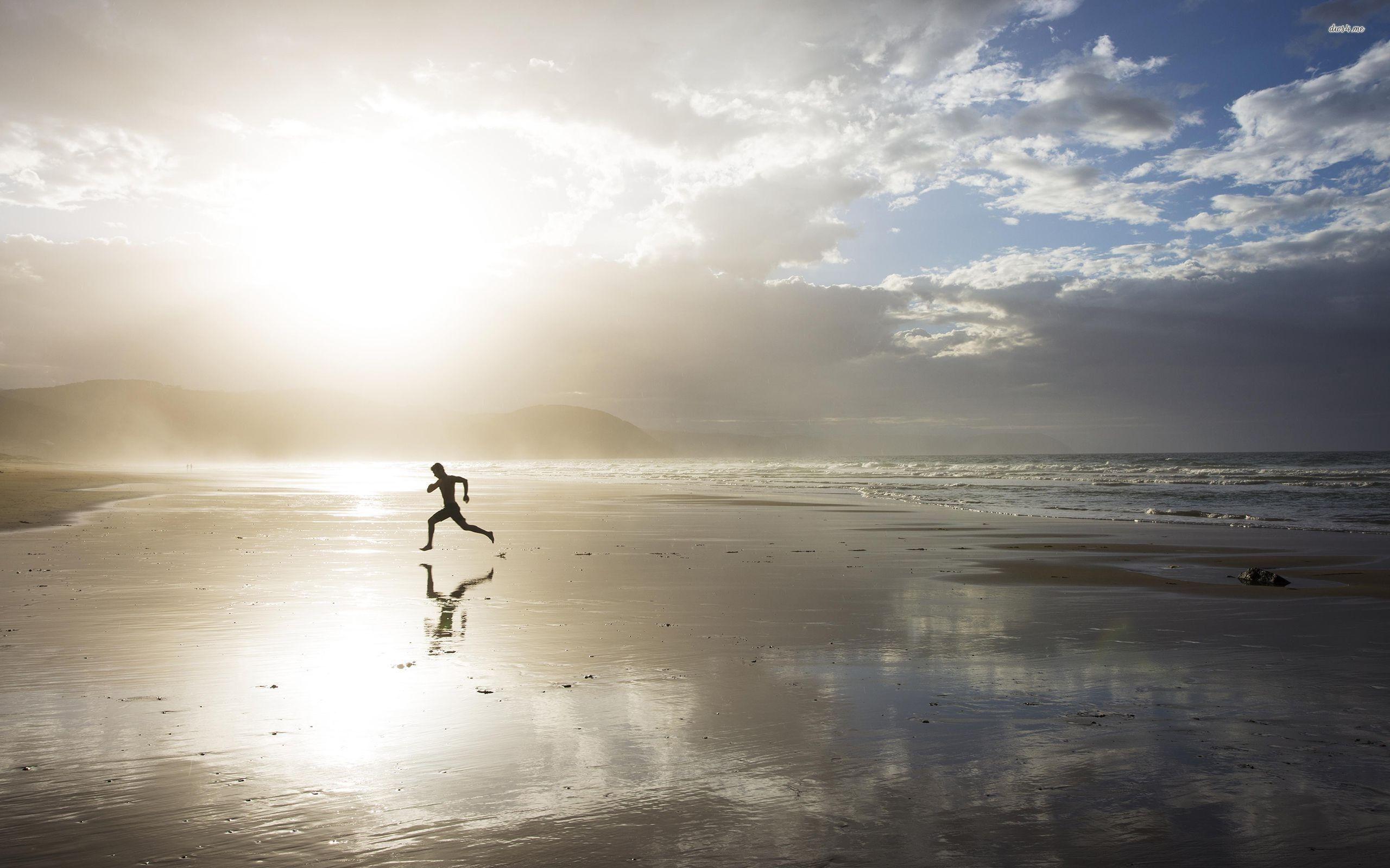 2560x1600 Marathon Running Wallpaper