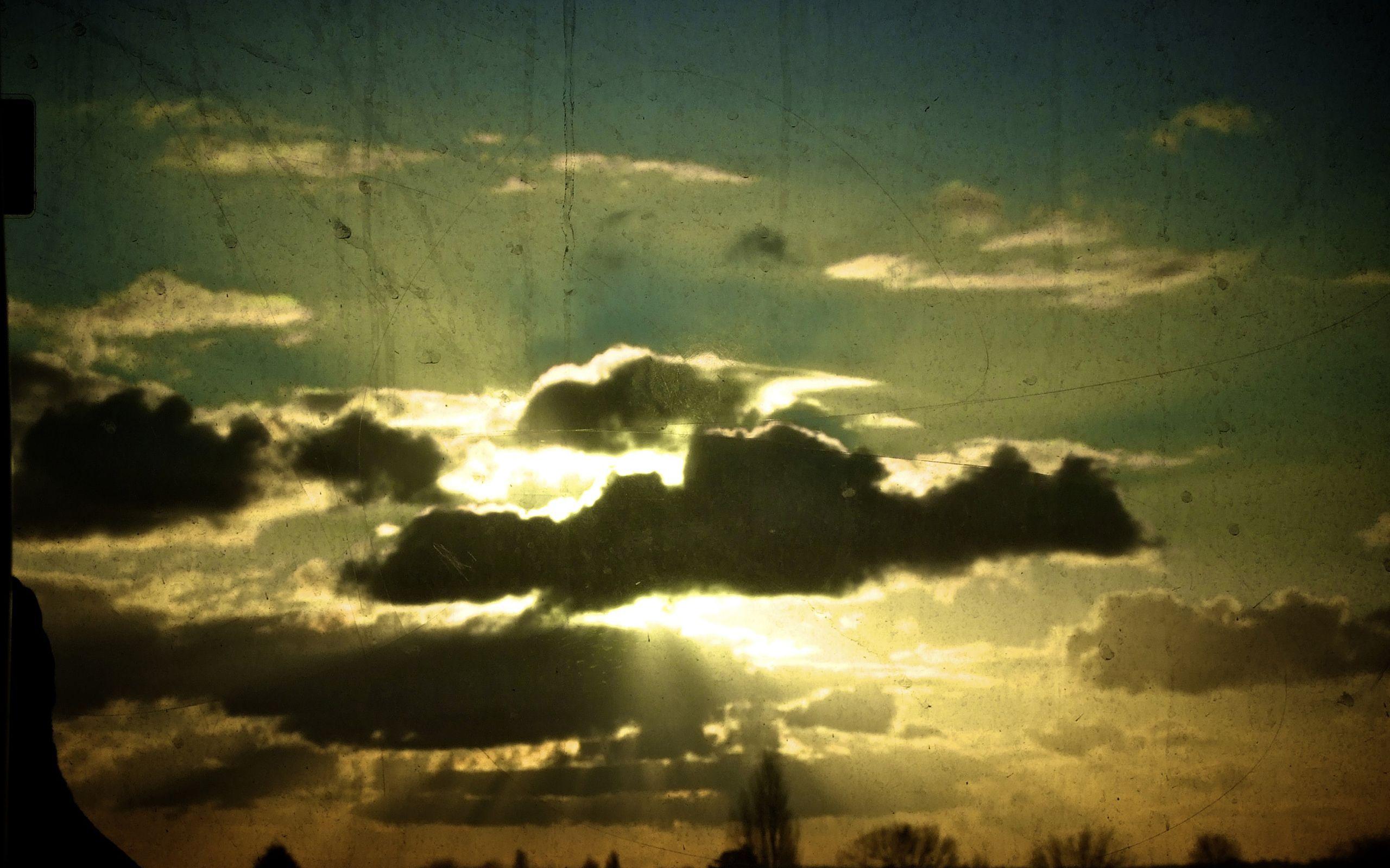 2560x1600 Clouds Vintage Photography