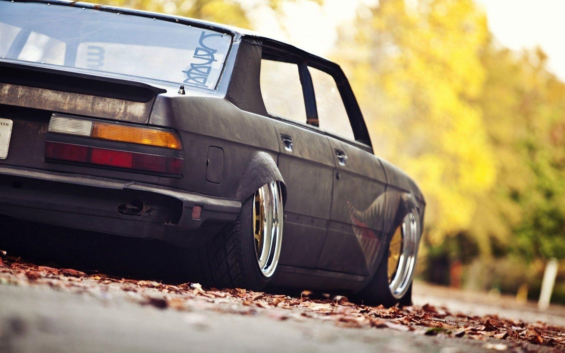 1920x1200 Low Cars Wallpaper