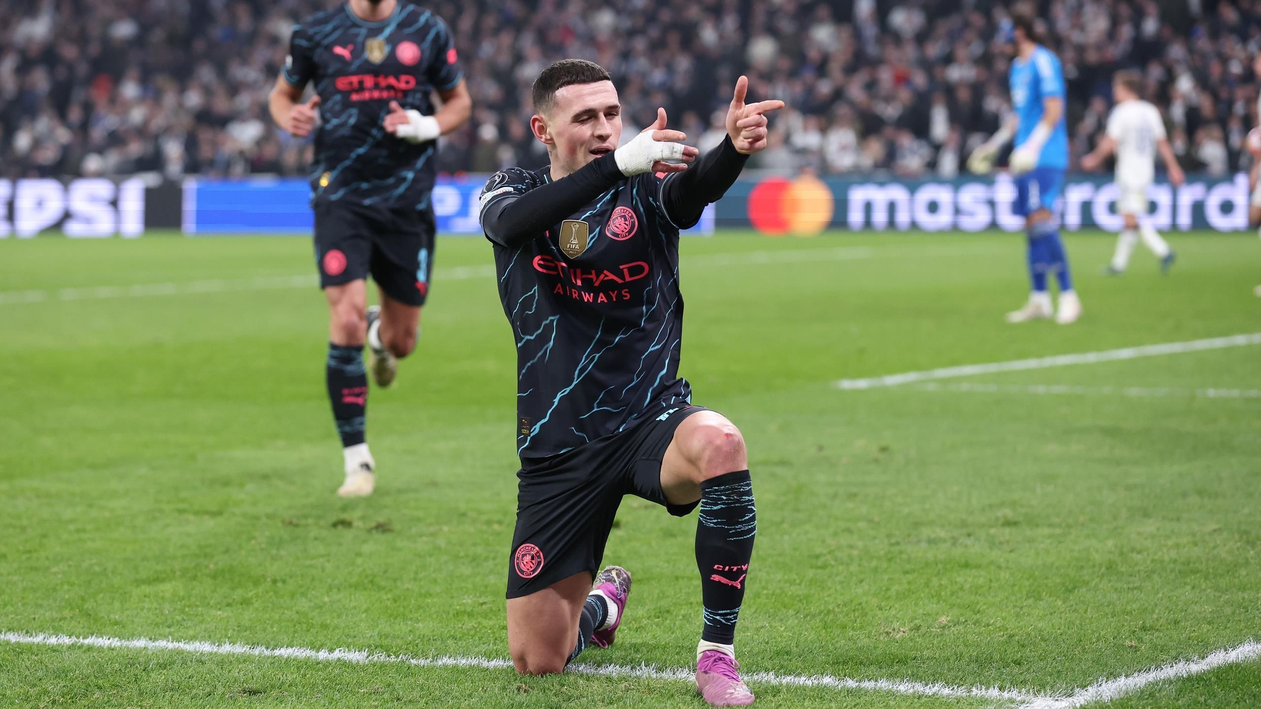 2560x1440 Phil Foden 2024 Wallpaper