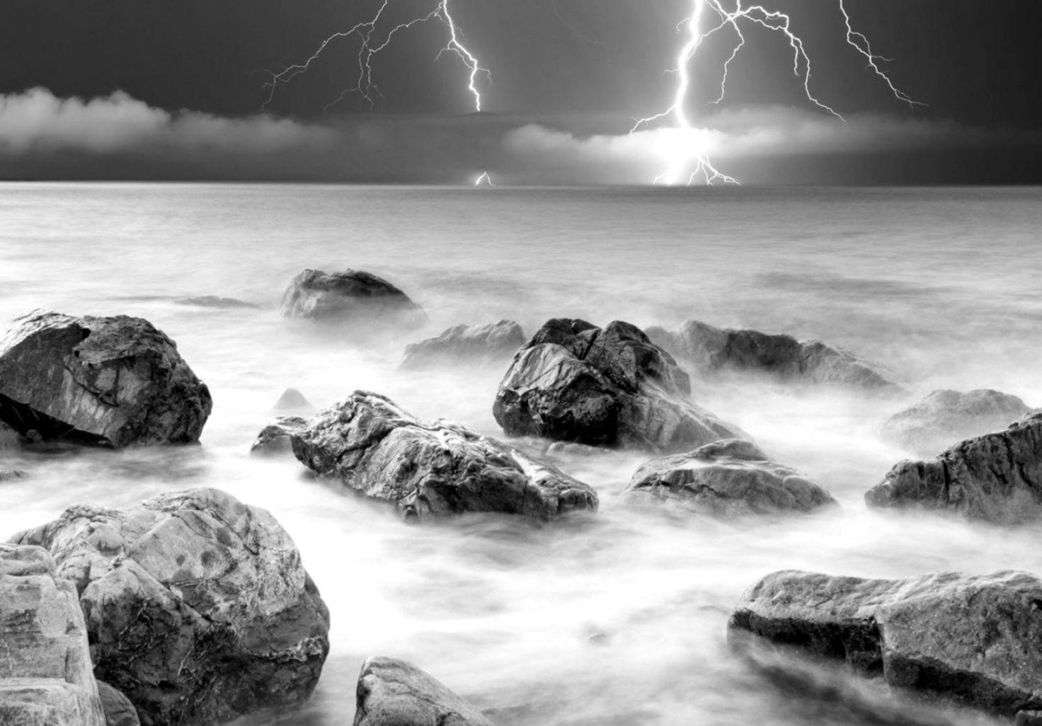 1472x1026 Wallpaper HD 1080P Black And White Storm