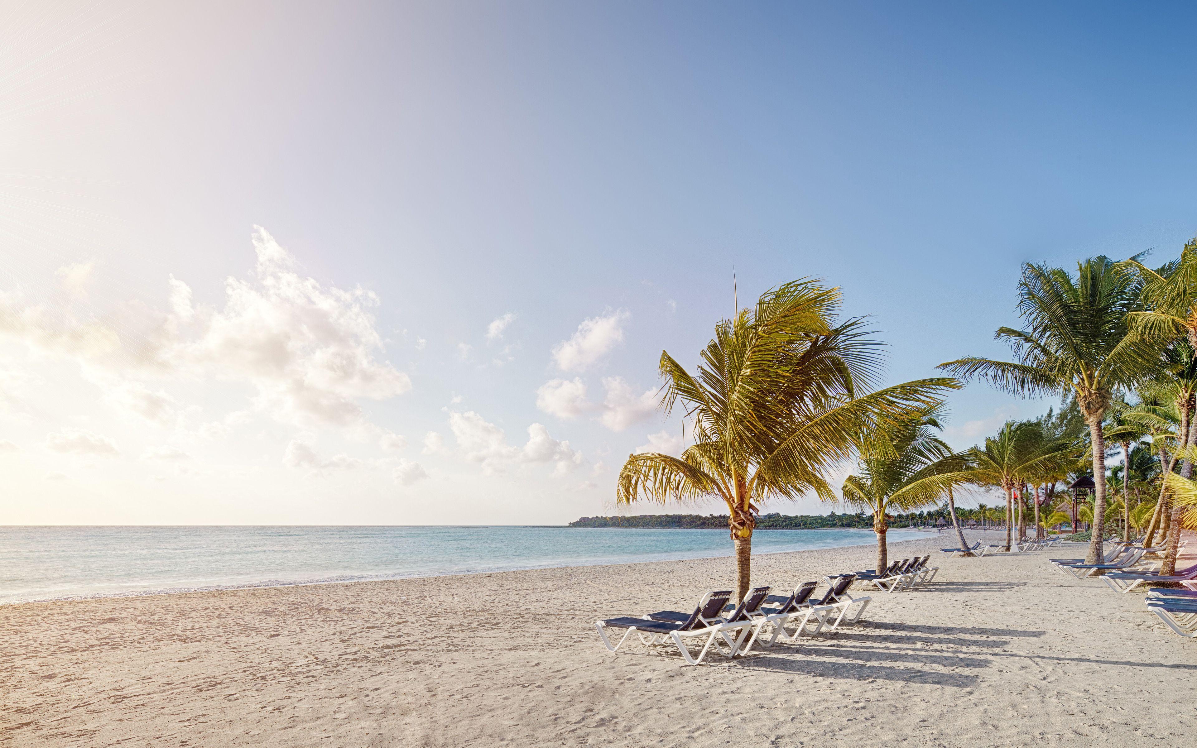 free beach cancun