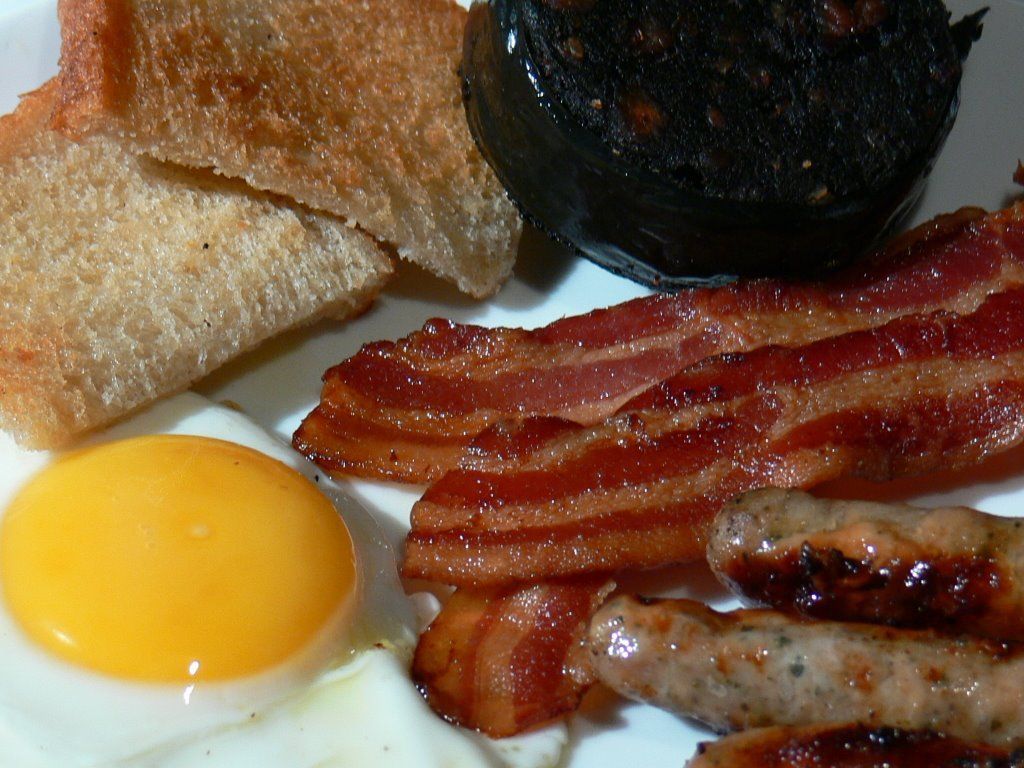 1024x768 English breakfast