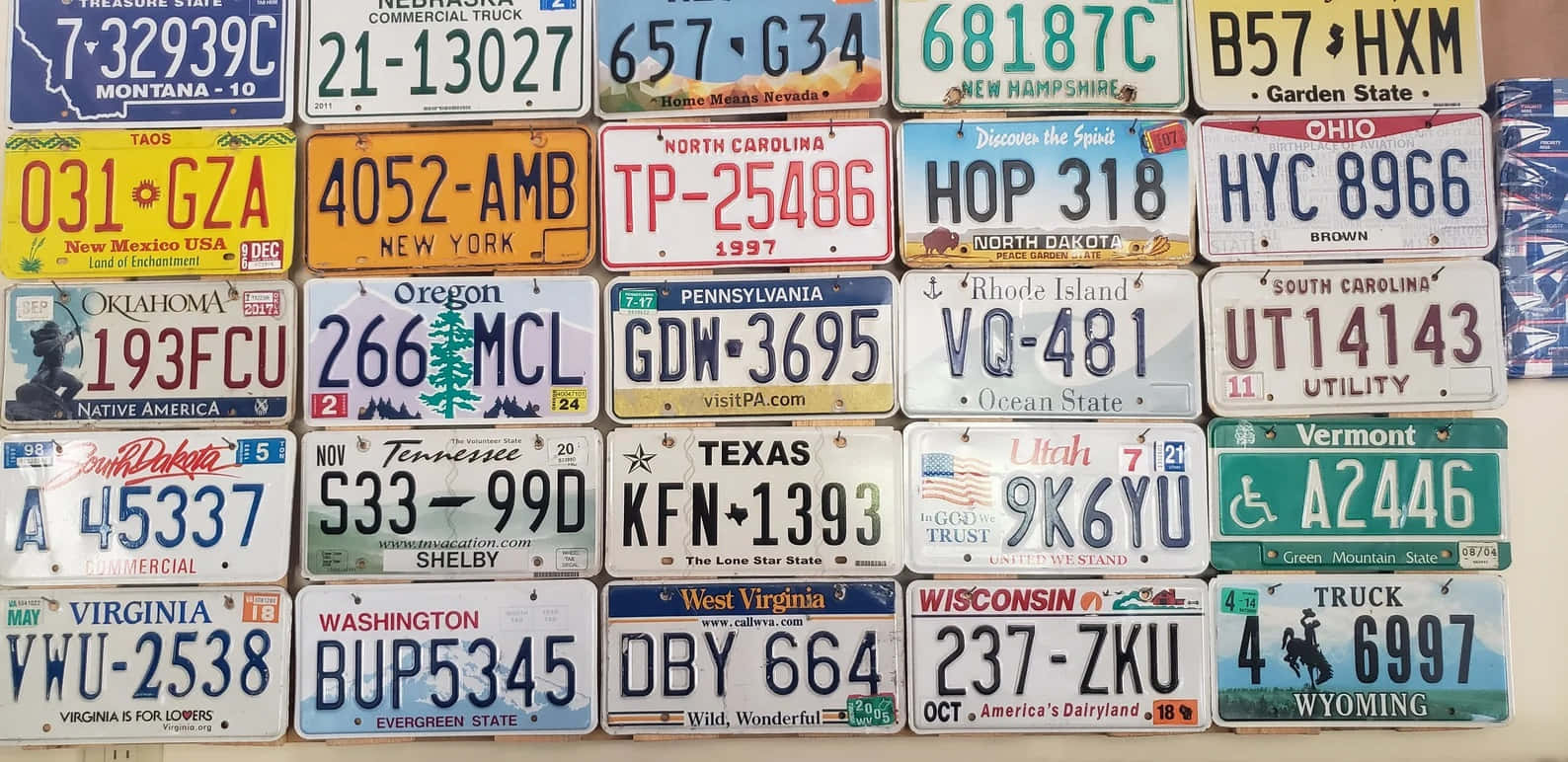 1588x772 License Plate Picture
