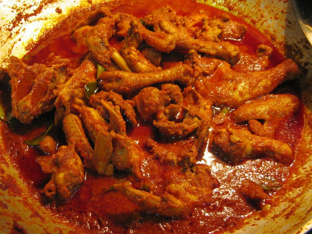 1024x768 Chicken Rendang in a kuali. This is a