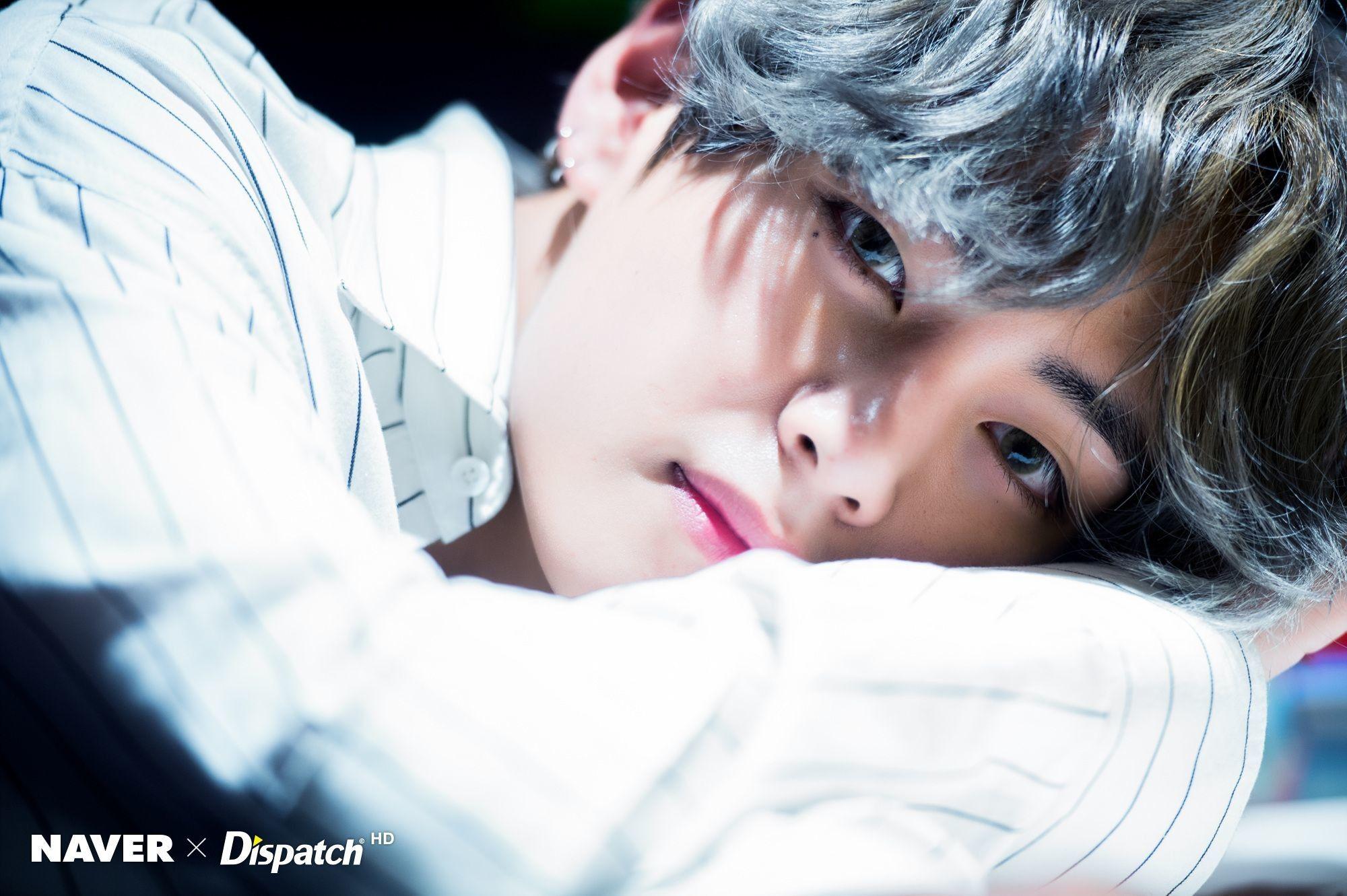 2000x1331 Bts V Wallpaper background picture