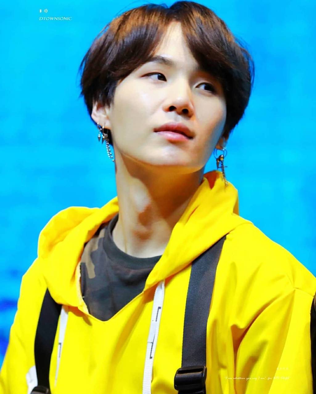 1025x1280 Suga BTS Wallpaper