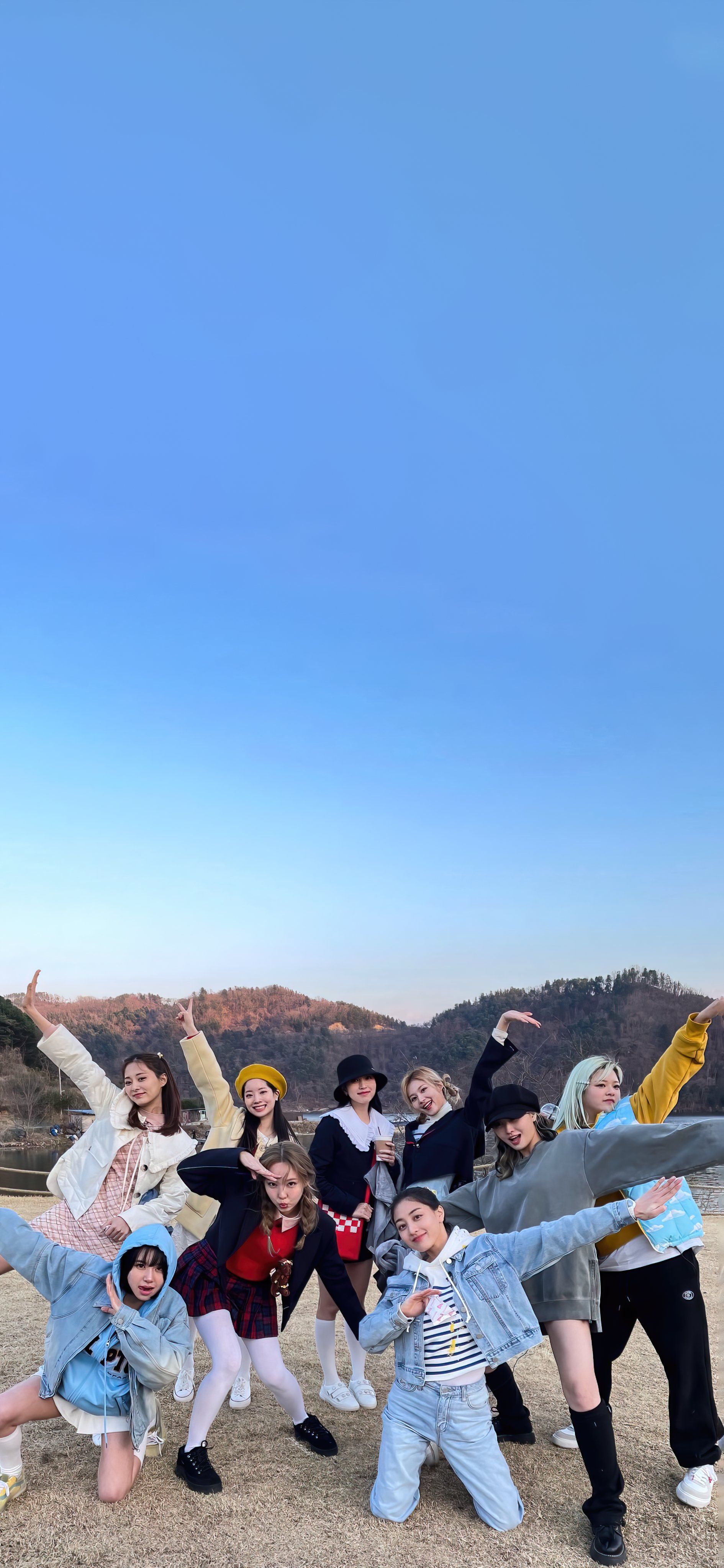 1890x4096 TWICE Extended Wallpaper UHD