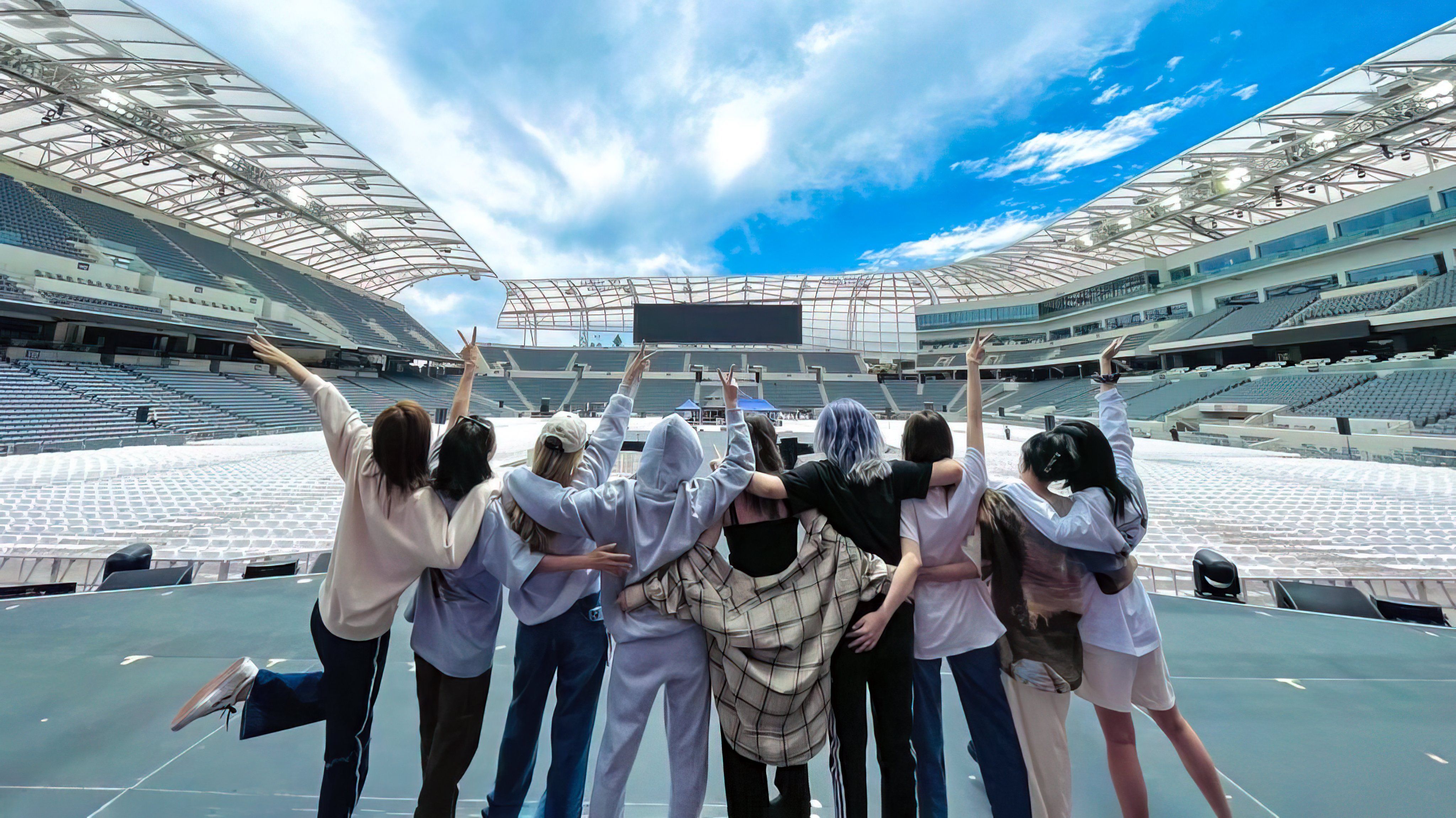 4096x2302 TWICE Desktop Wallpaper Upscaled