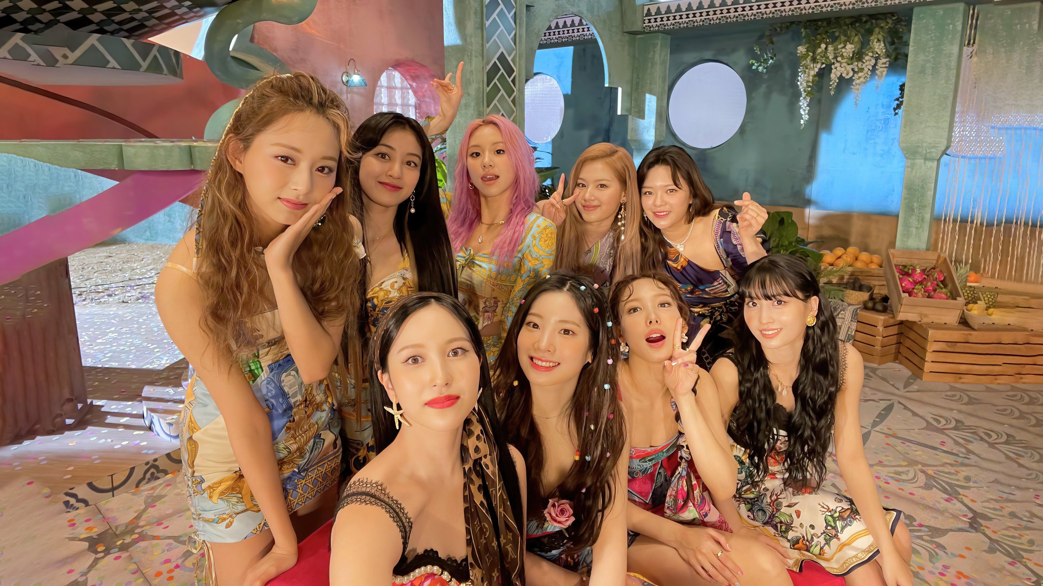 4096x2303 TWICE Desktop Wallpaper Upscaled to 8K