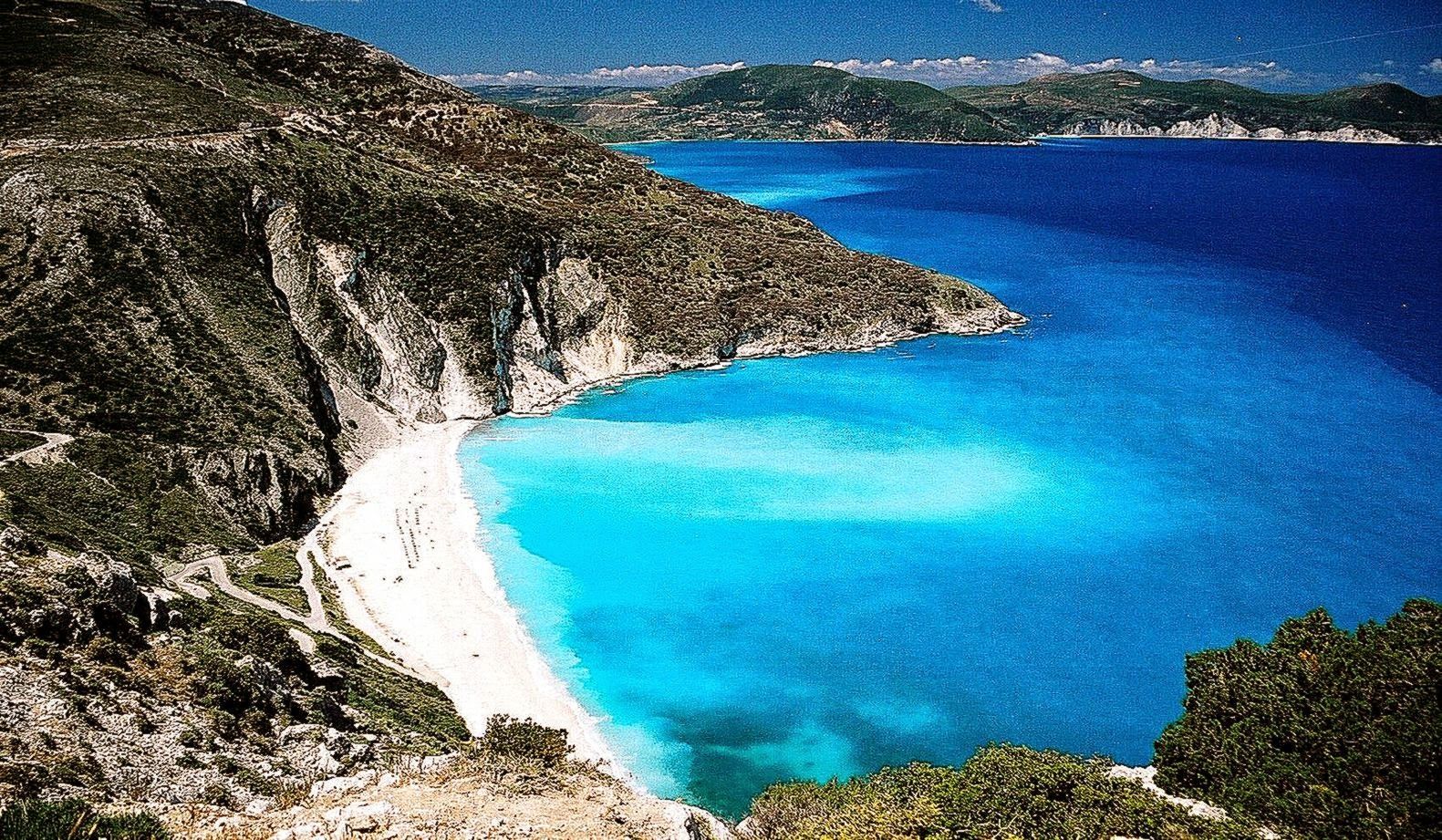 1581x921 Kefalonia Wallpaper