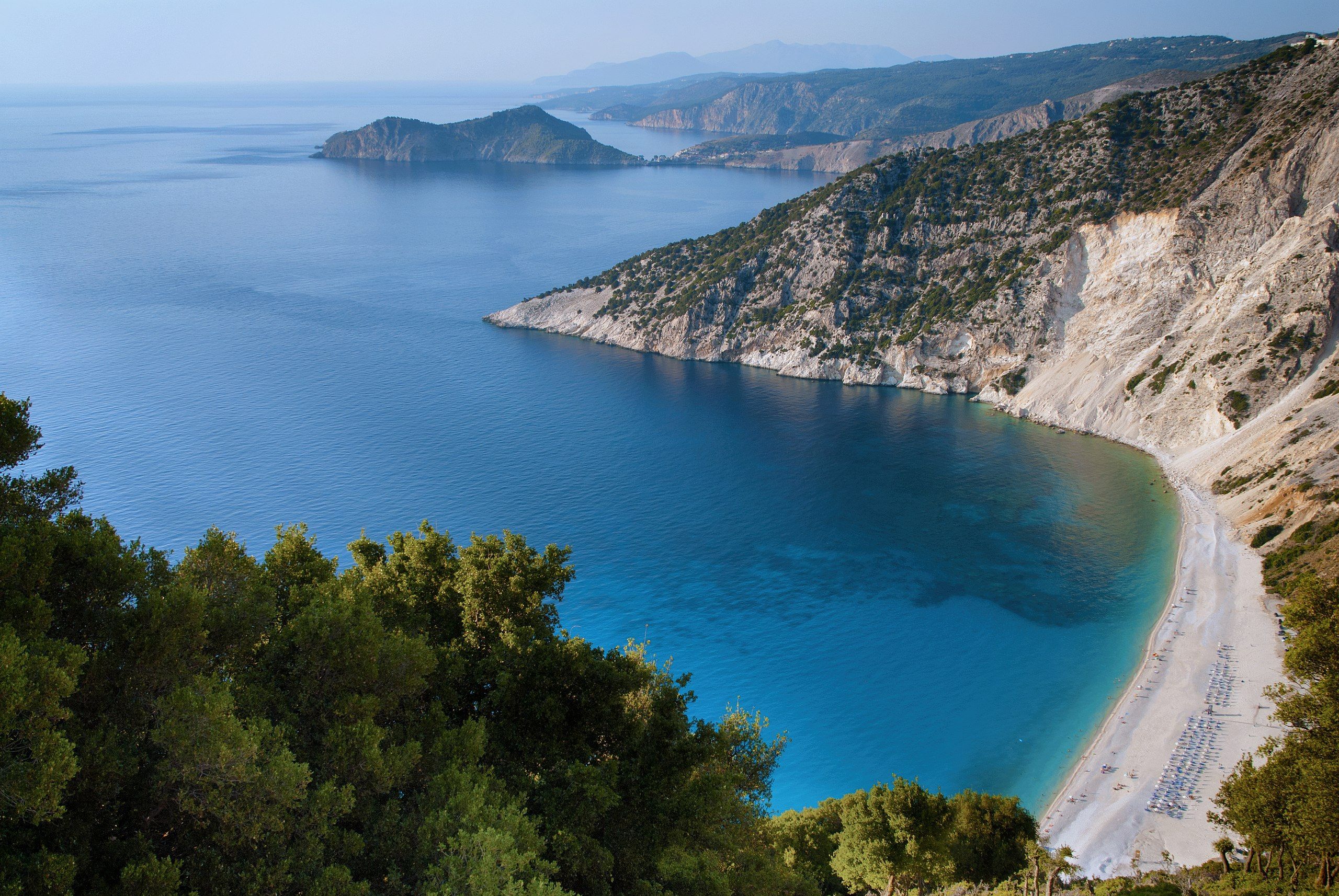 2560x1714 Myrtos Beach, Kefalonia