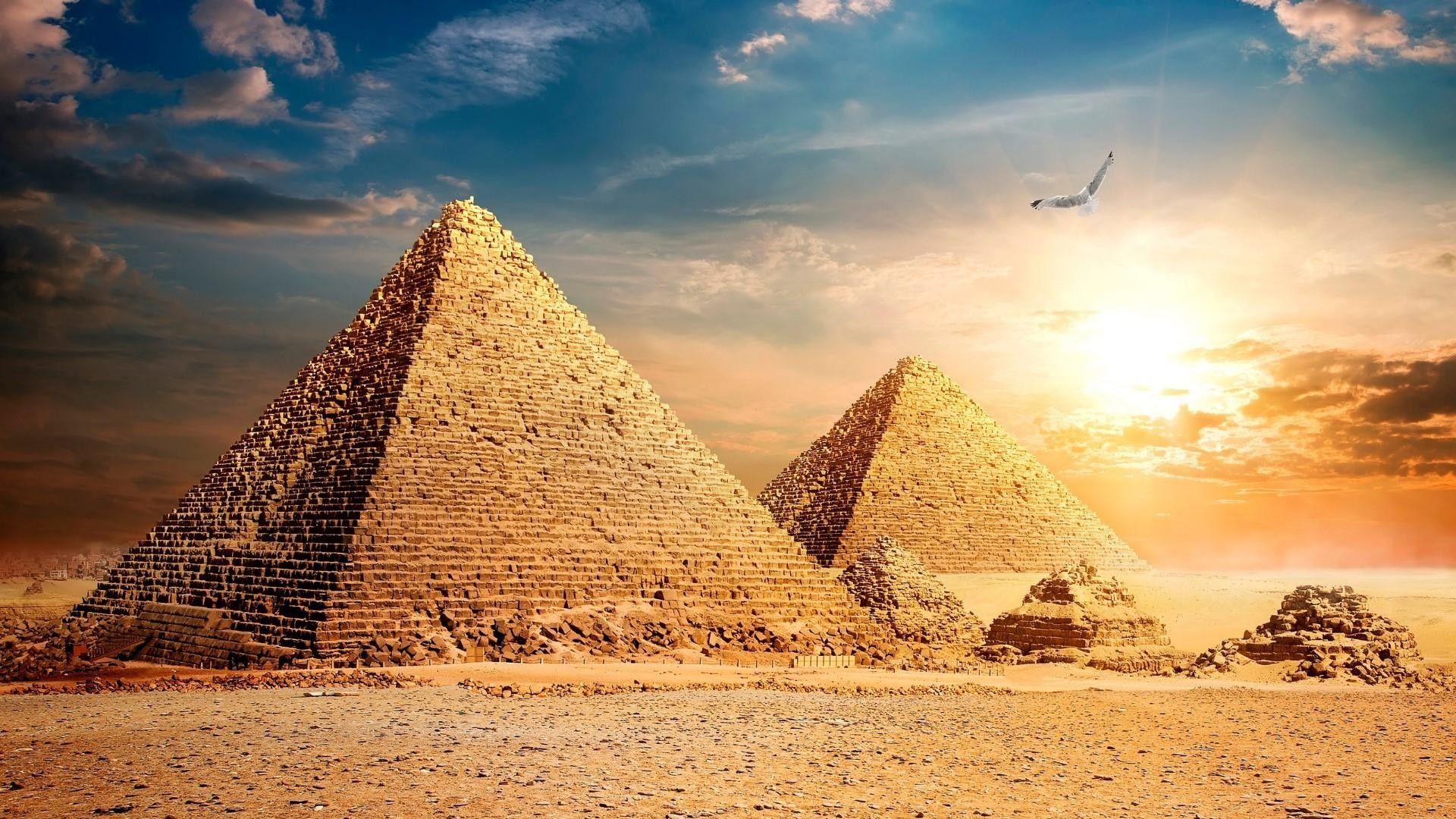 Pyramids Of Giza Wallpapers Top Free Pyramids Of Giza Backgrounds 