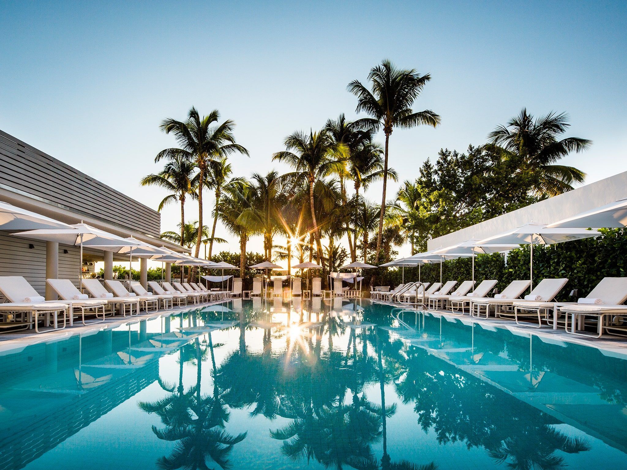 2048x1536 Hotels With a Pool Day Pass You Can Use