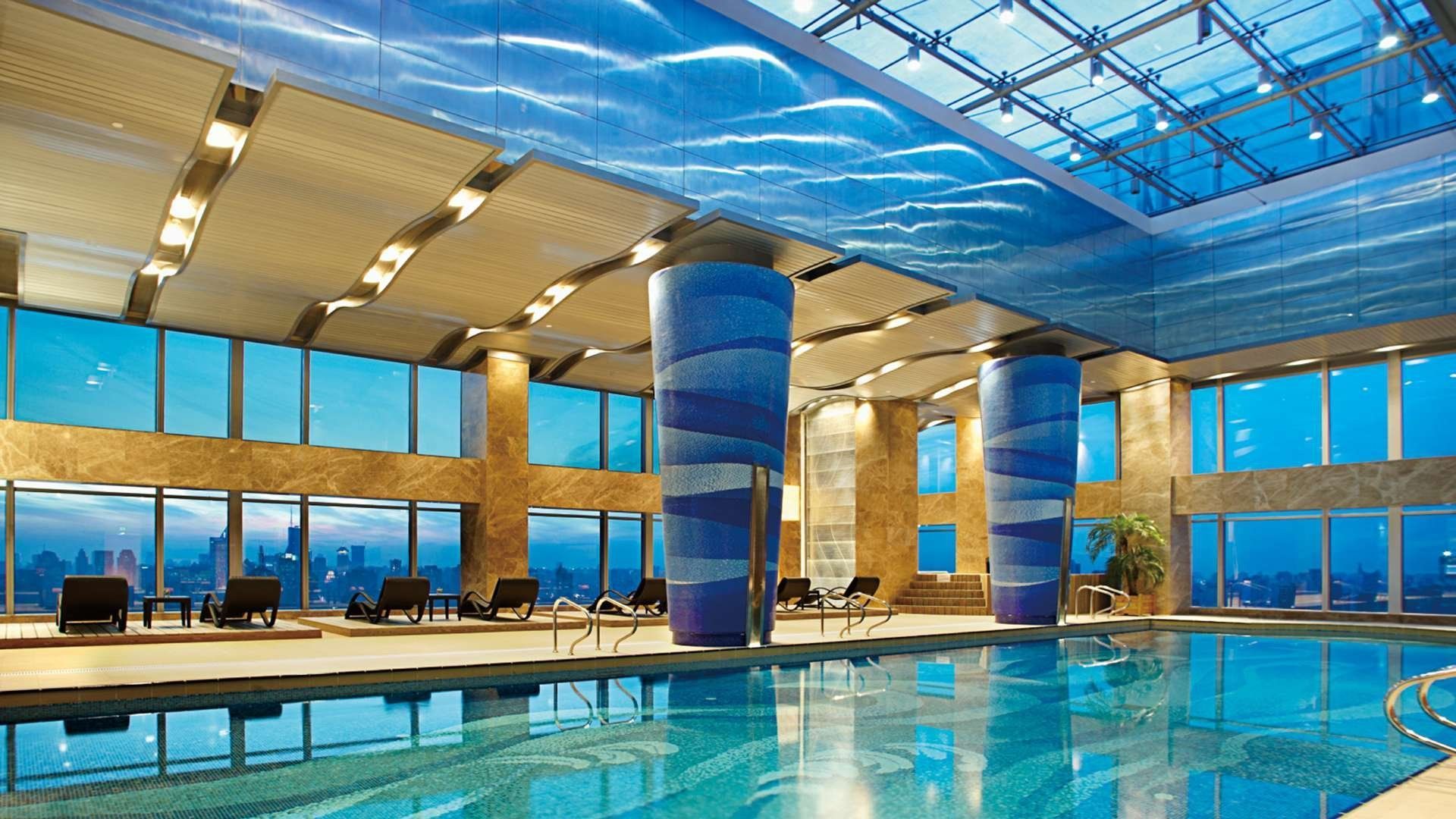 1920x1080 Hotel Swimming Pool Wallpaper
